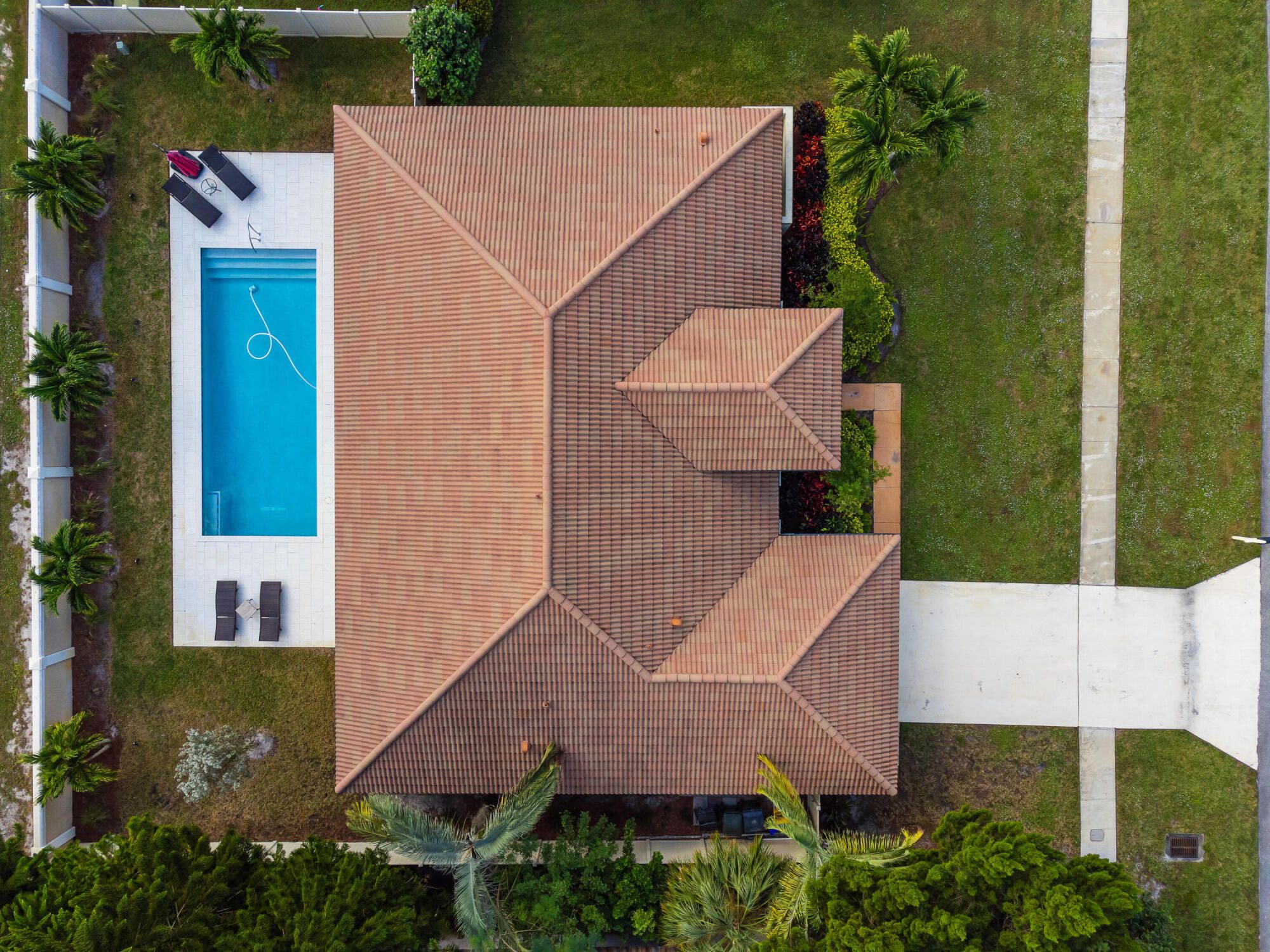 Properties 12898 Buckland Street