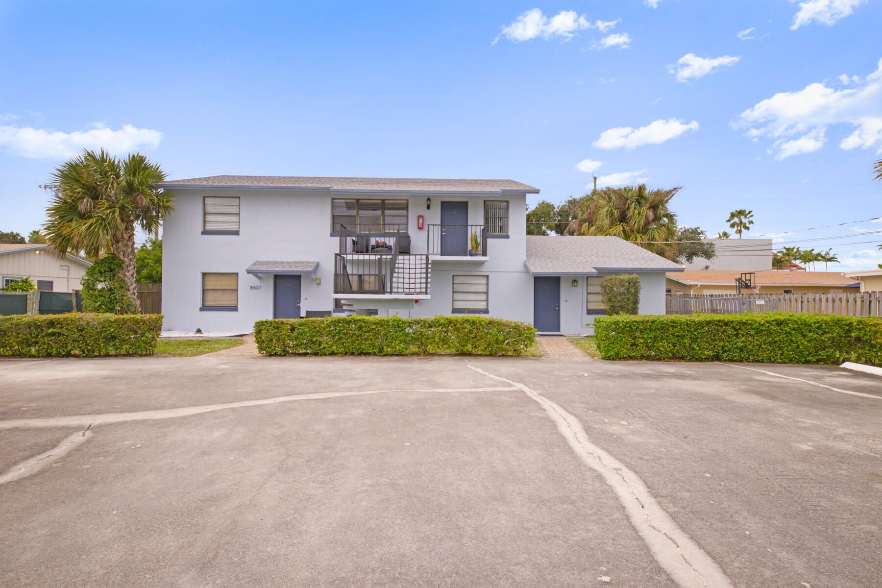 8507 Sunset Drive