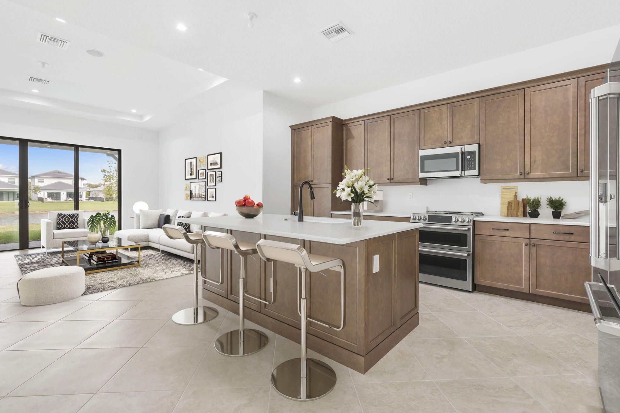3099 Bellflower Circle