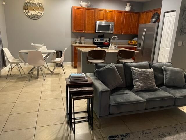 4801 NW 59th NW Street