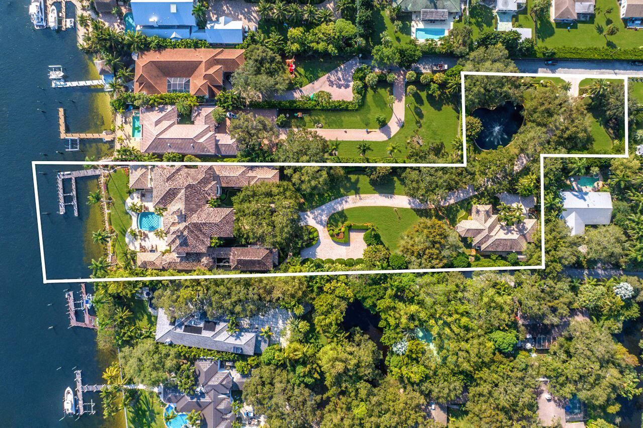 2330 Seven Oaks Lane