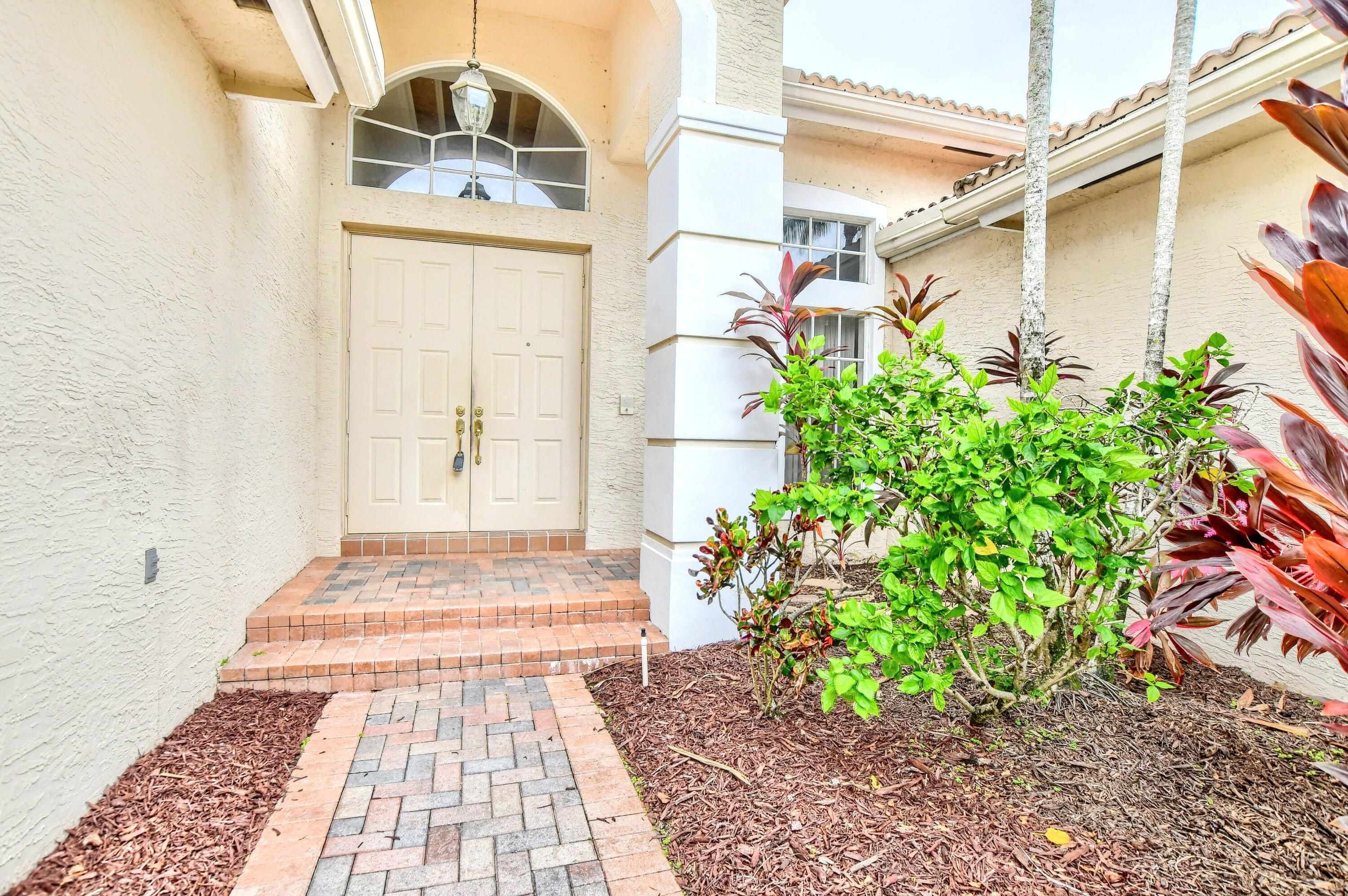 19474 Saturnia Lakes Drive