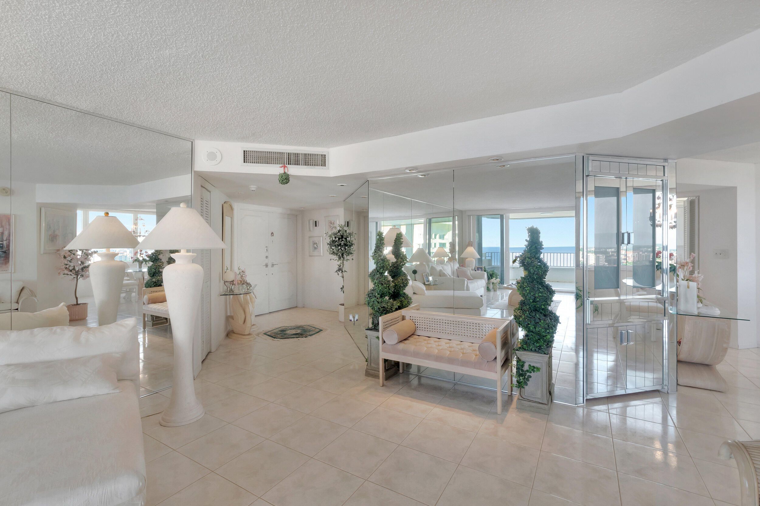 550 S Ocean Boulevard