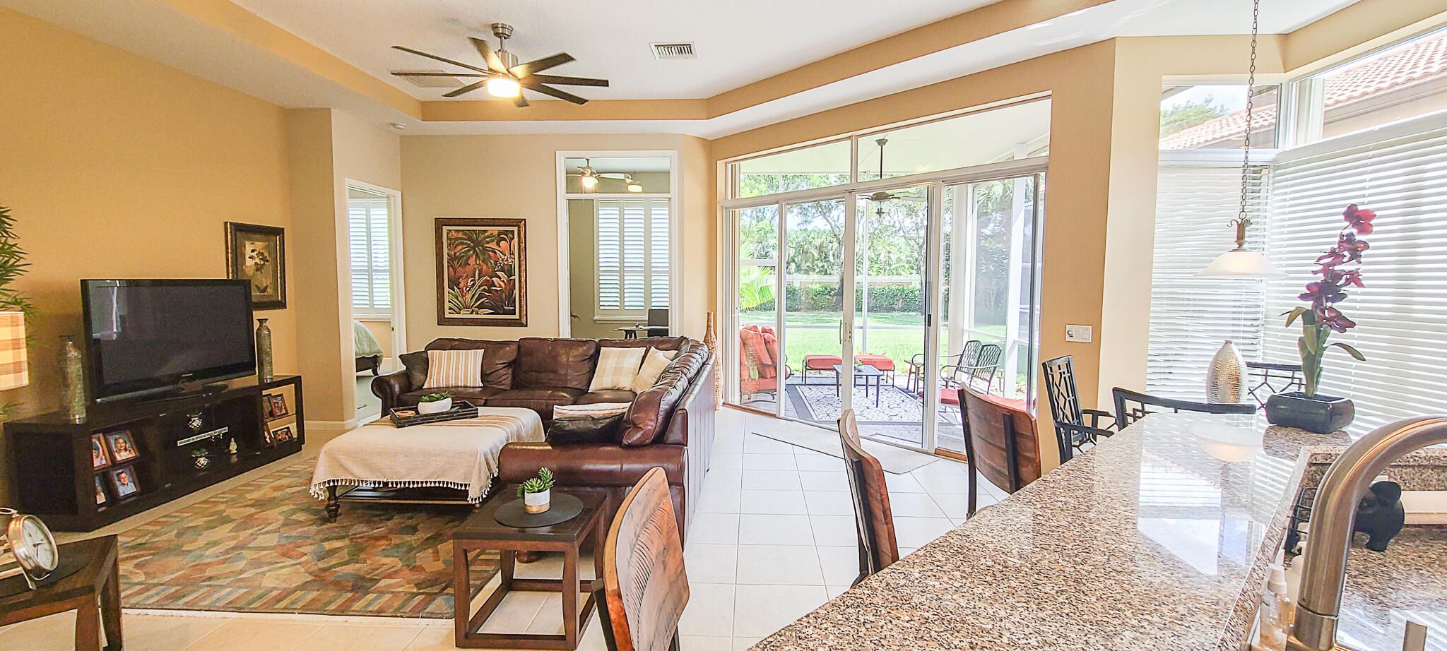 Properties 9433 Via Elegante