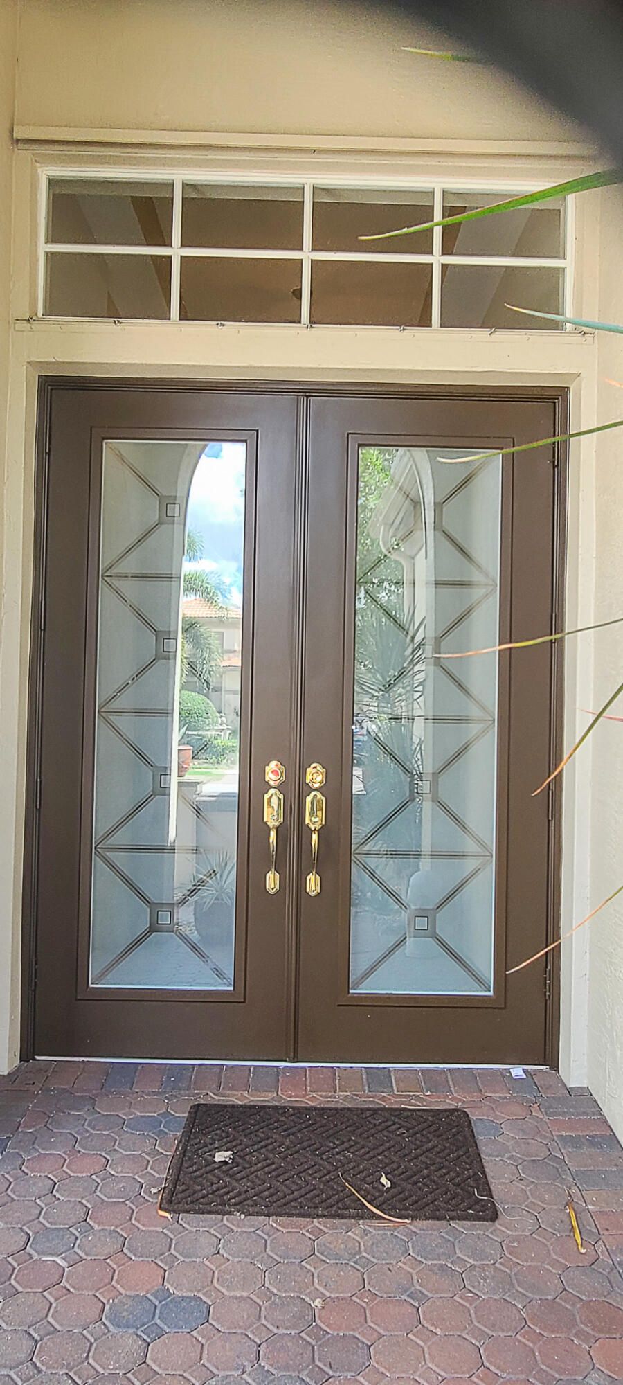 Properties 9433 Via Elegante