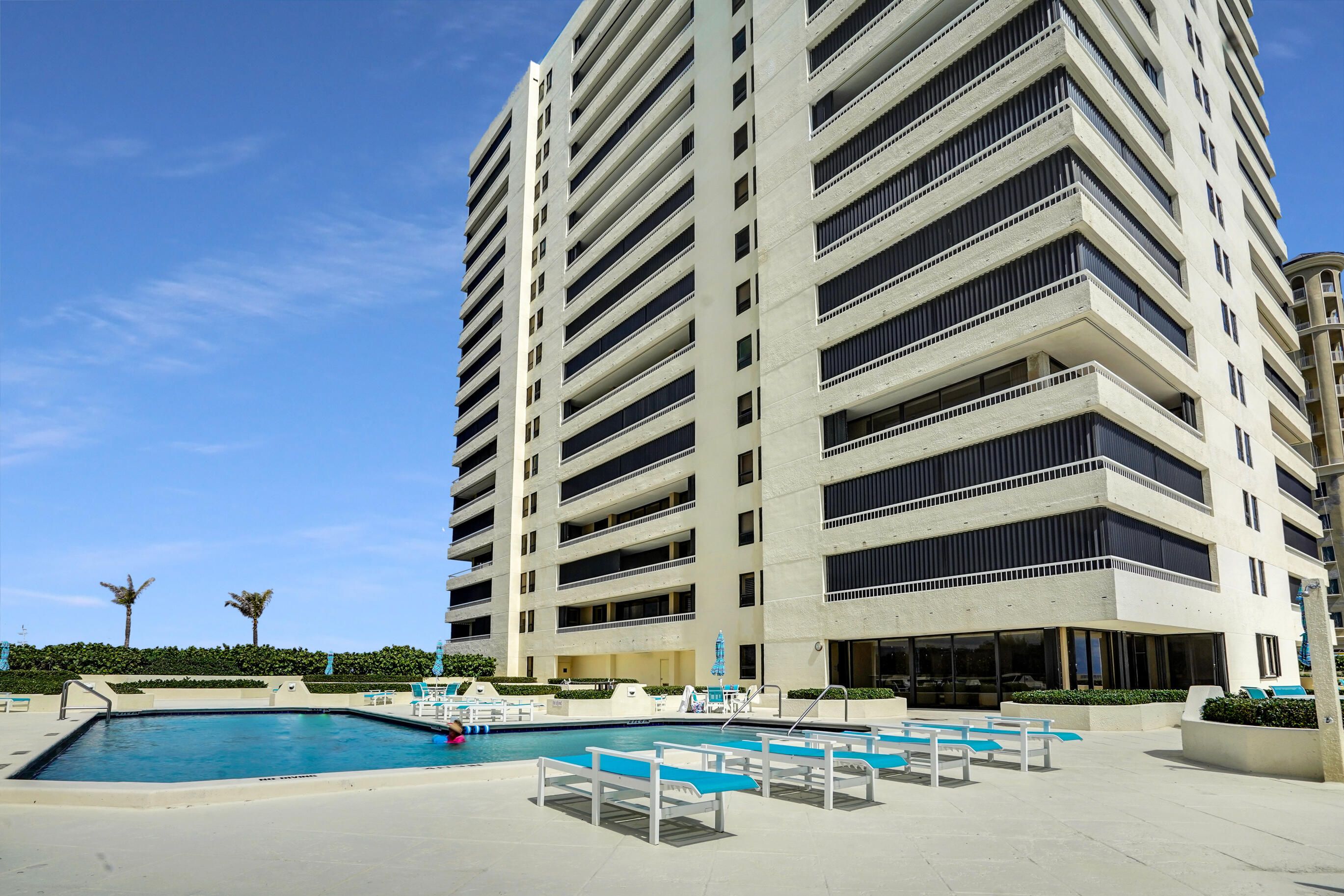 5280 N Ocean Drive