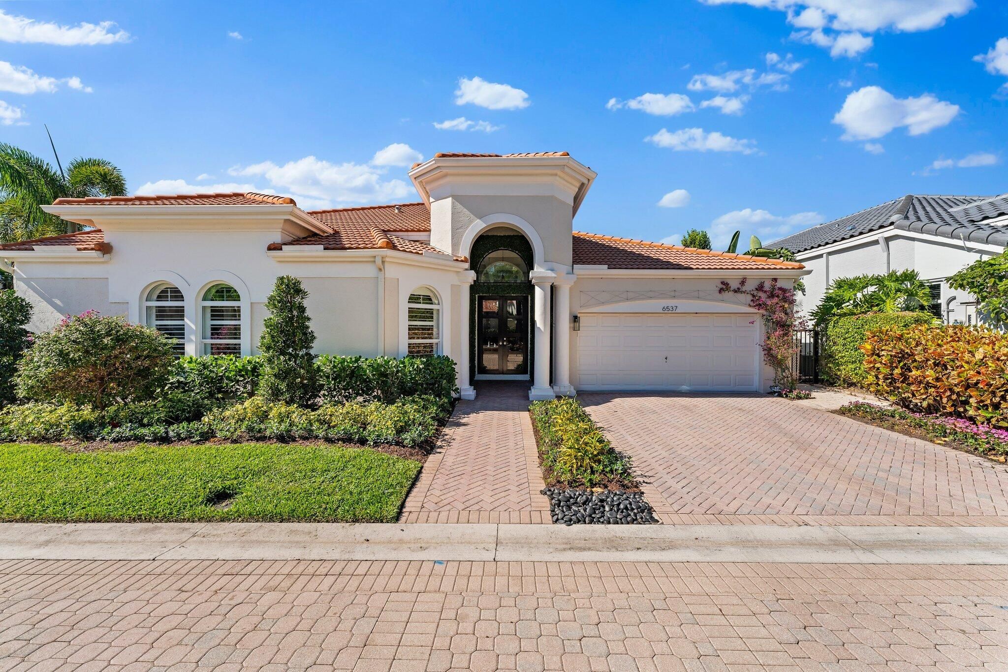 6537 Somerset Circle