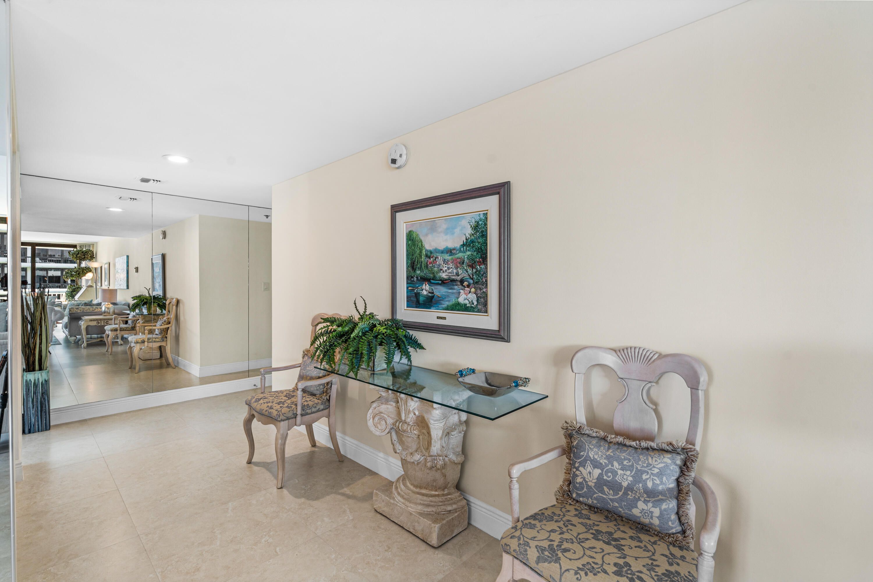 2600 S Ocean 405 S Boulevard