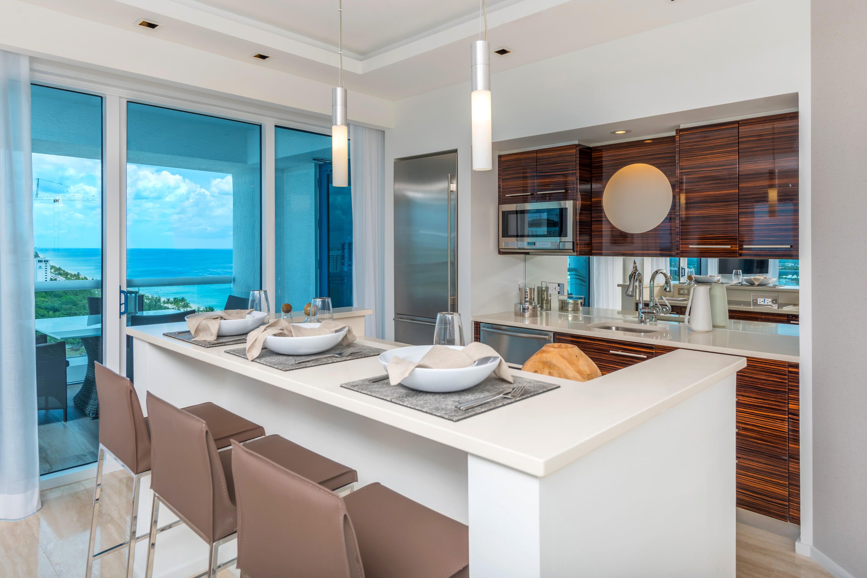 551 N Fort Lauderdale Beach Boulevard