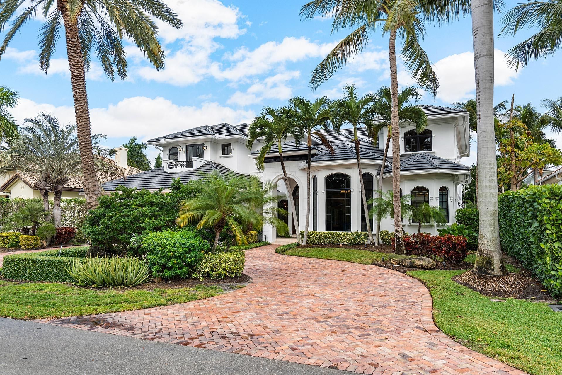 2362 W Maya Palm Drive