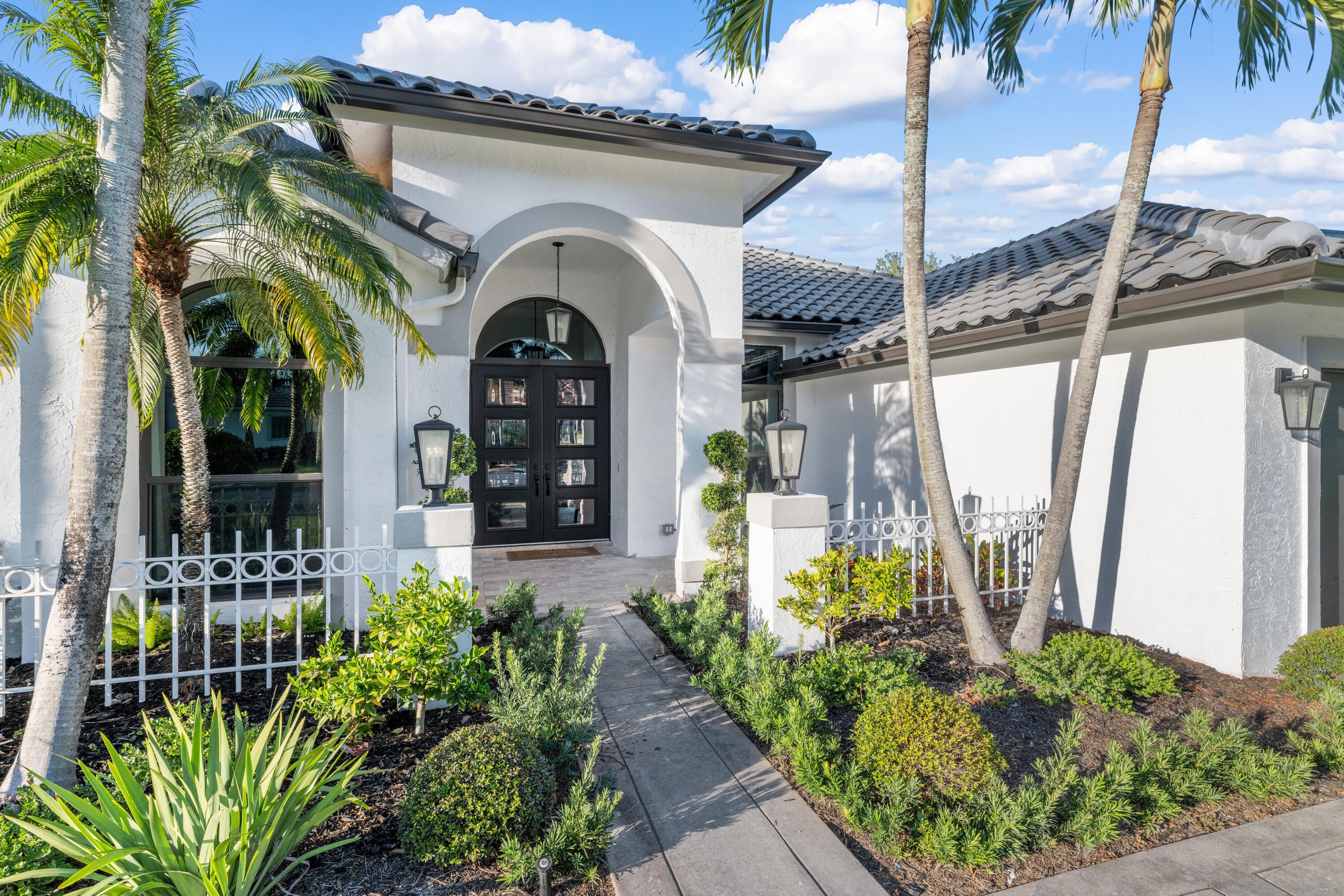 Properties 1909 S Club Drive