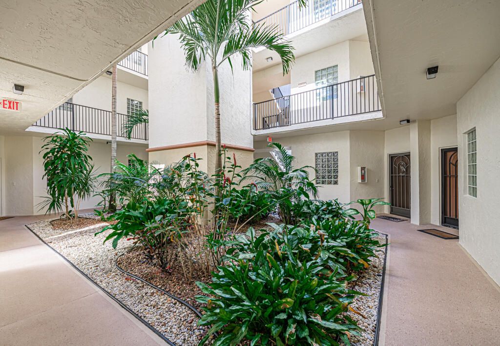 5147 Europa Drive