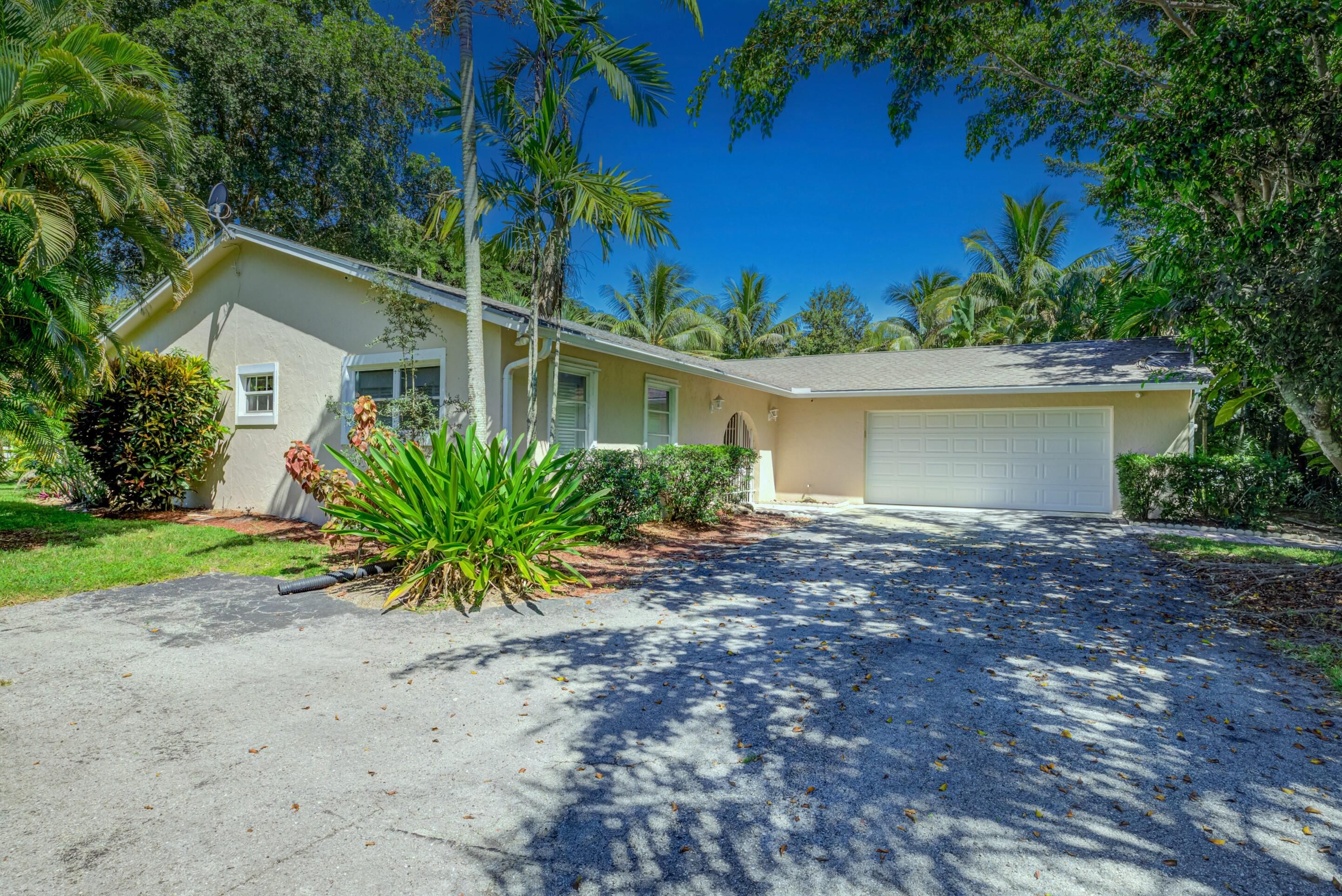 5841 Michlar Drive