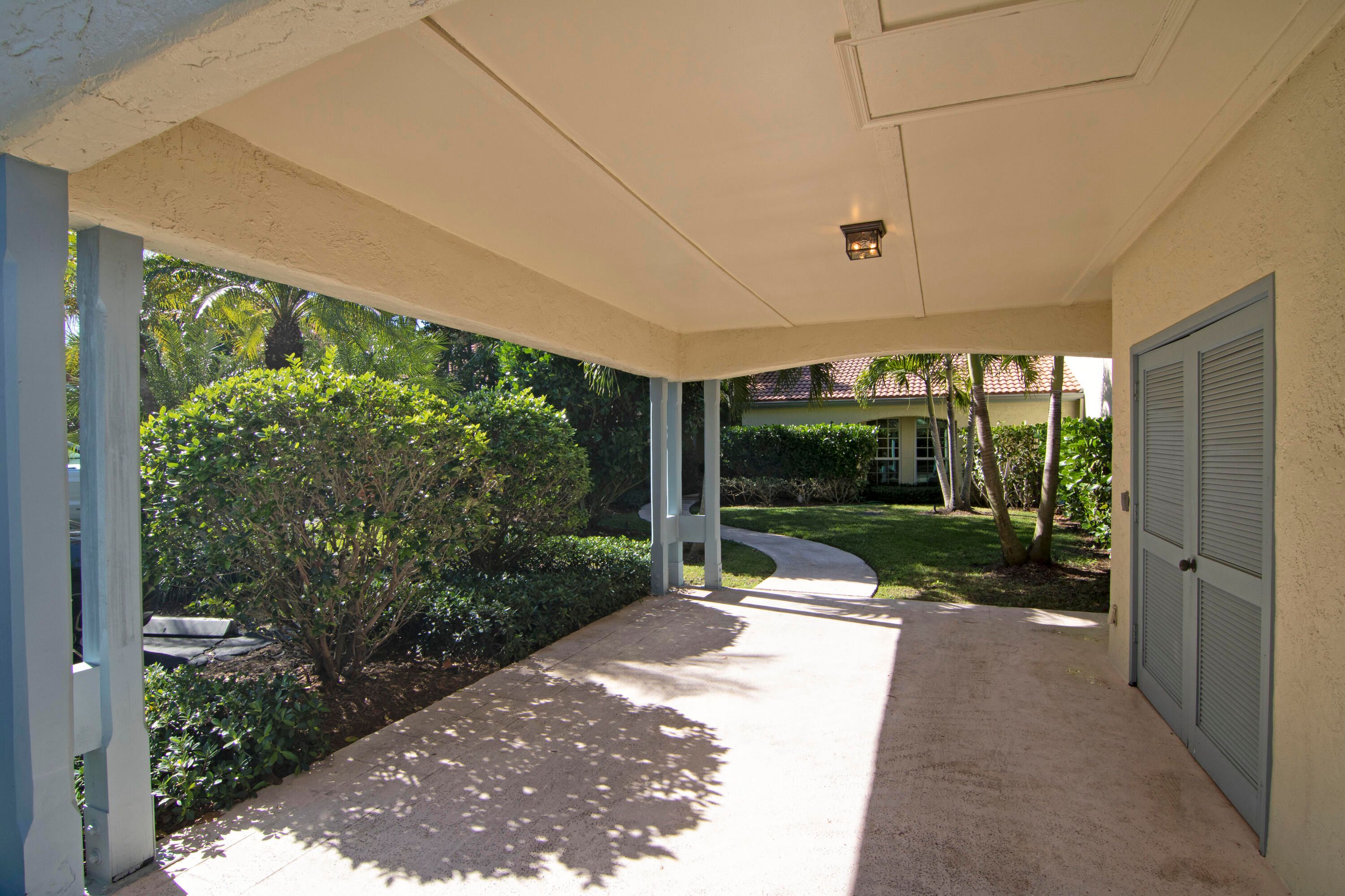 Properties 2497 Vista Del Prado Drive