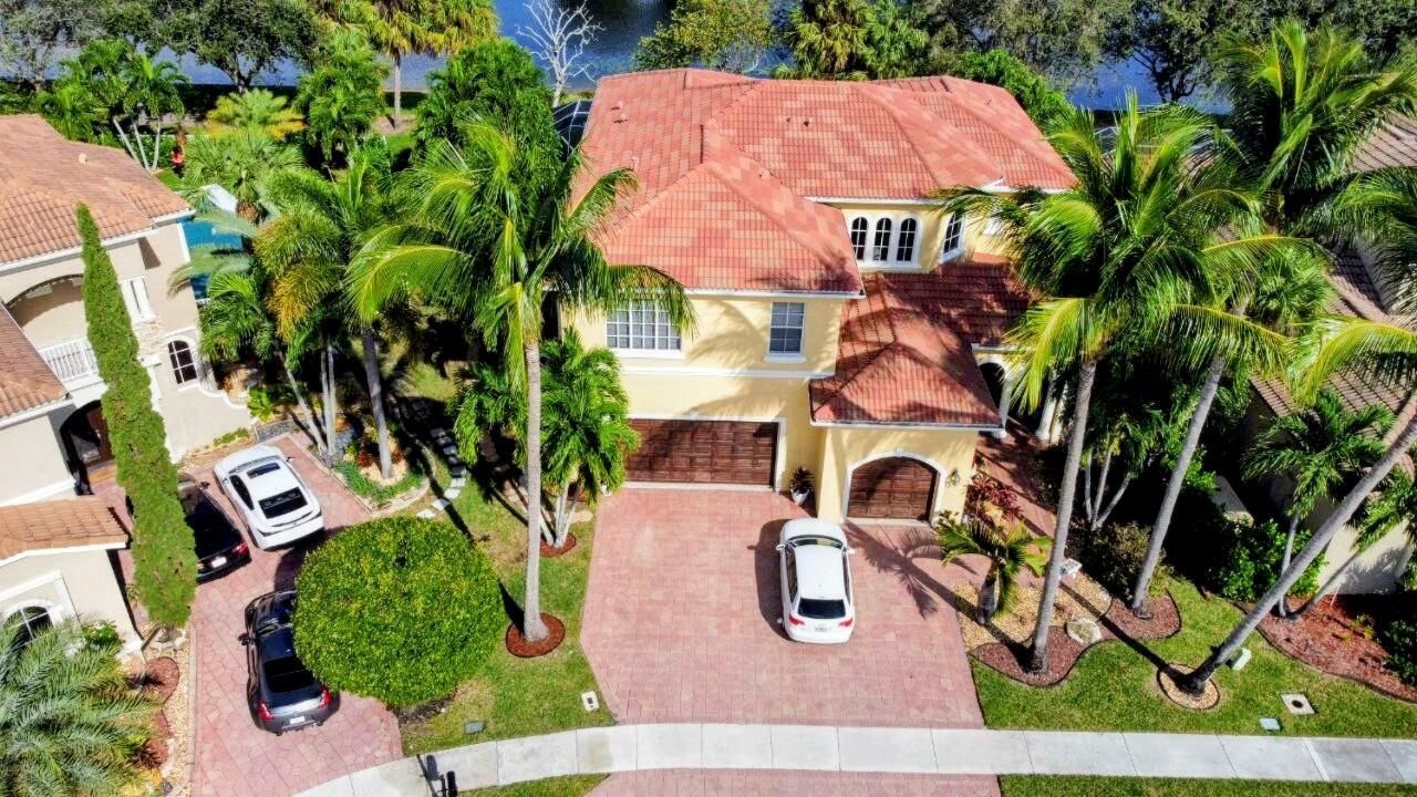 Properties 1183 Canyon Way