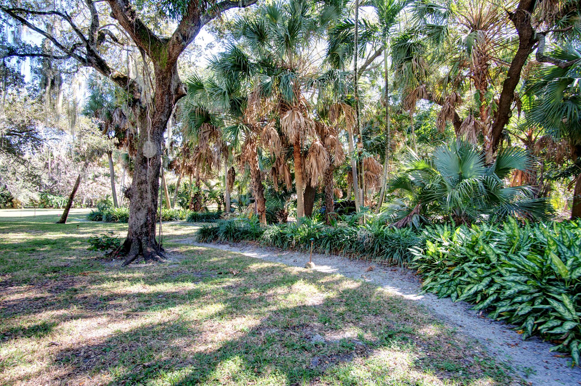 819 SW 18th Street