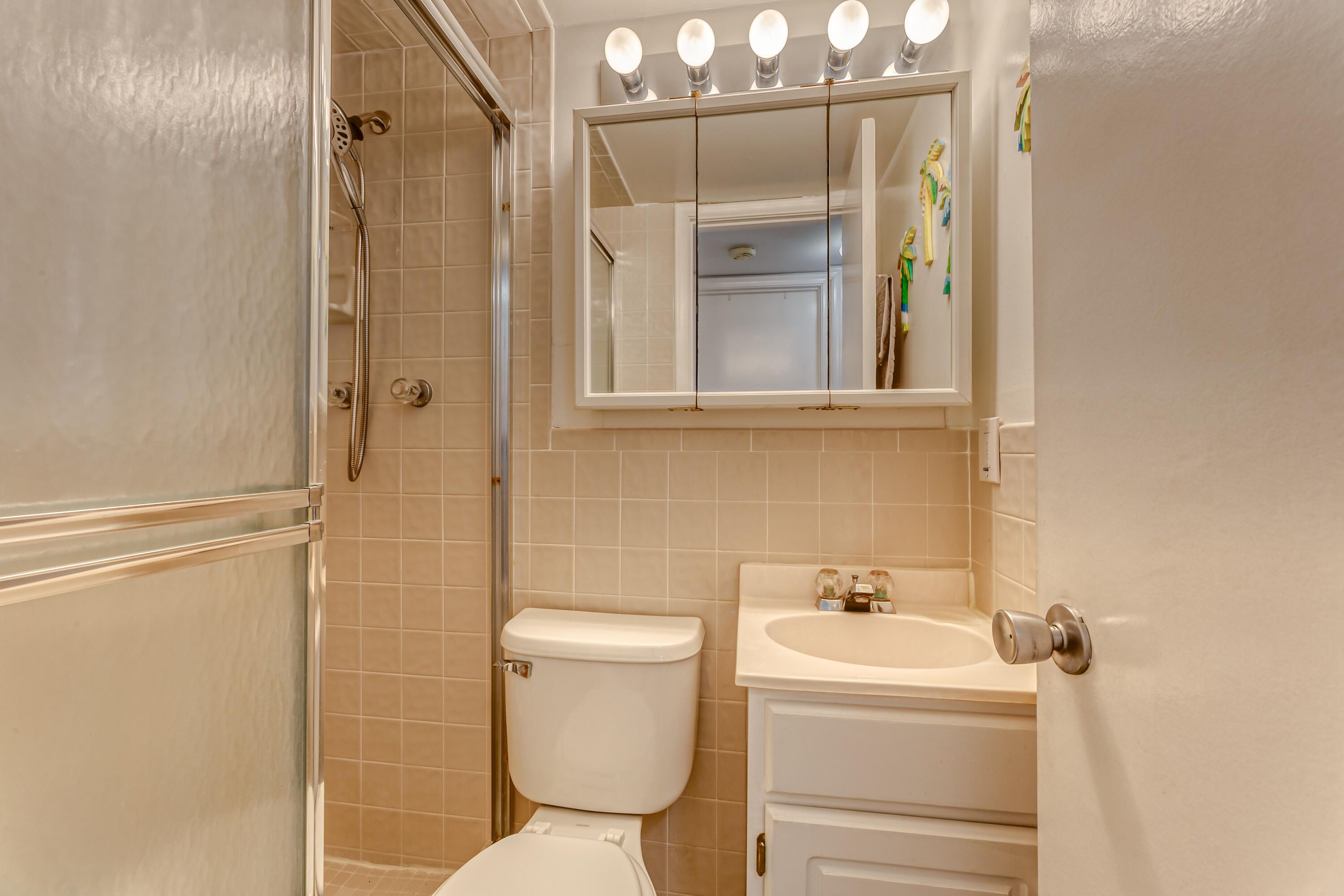 327 Northampton P