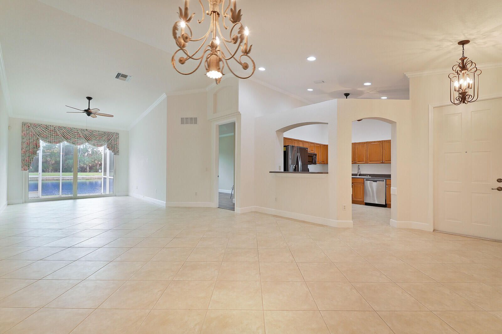 8630 Lineyard Cay