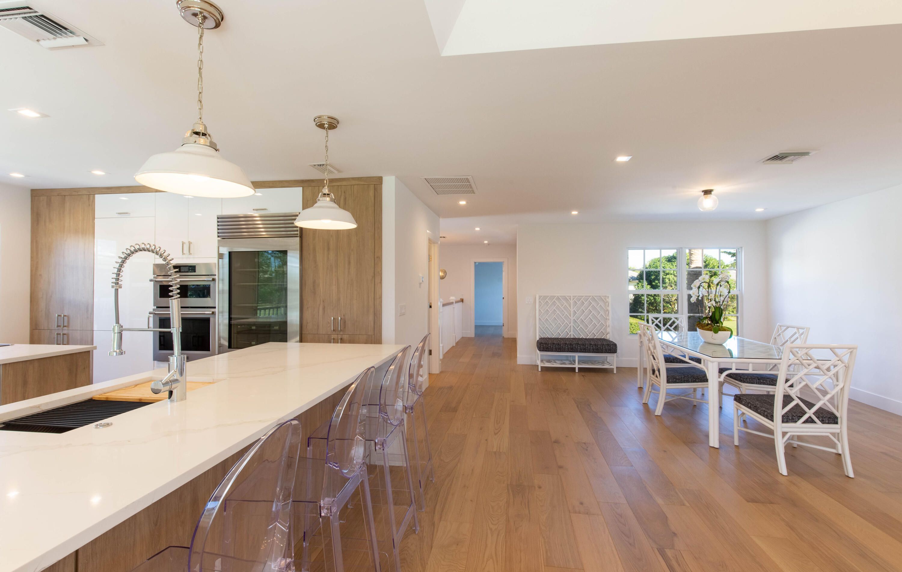 Properties 11861 Pebblewood Drive