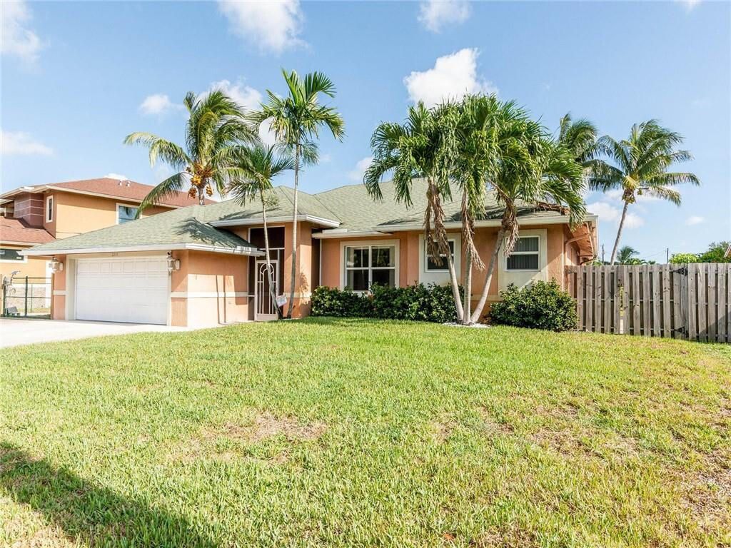 2215 Hypoluxo Road