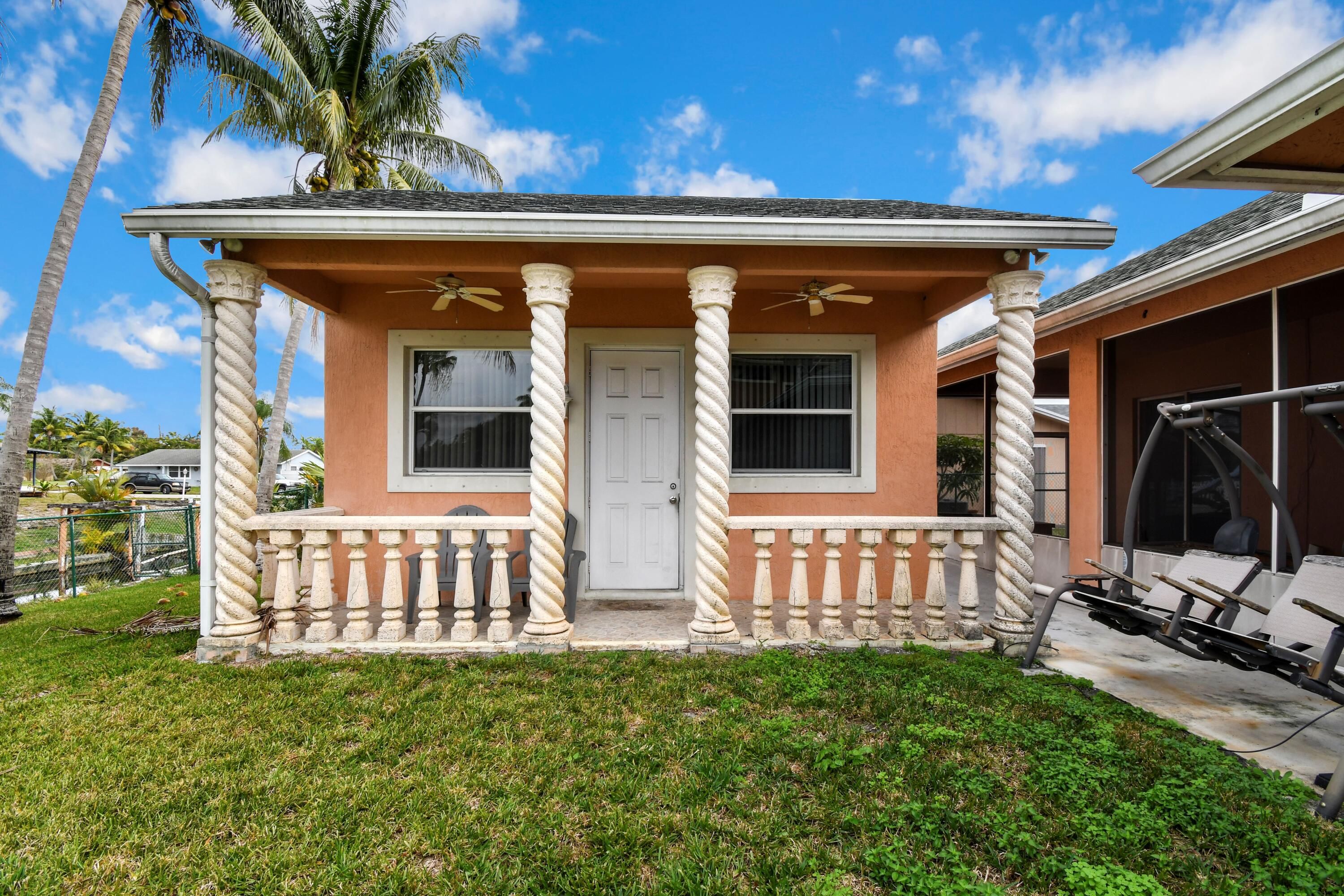 2215 Hypoluxo Road