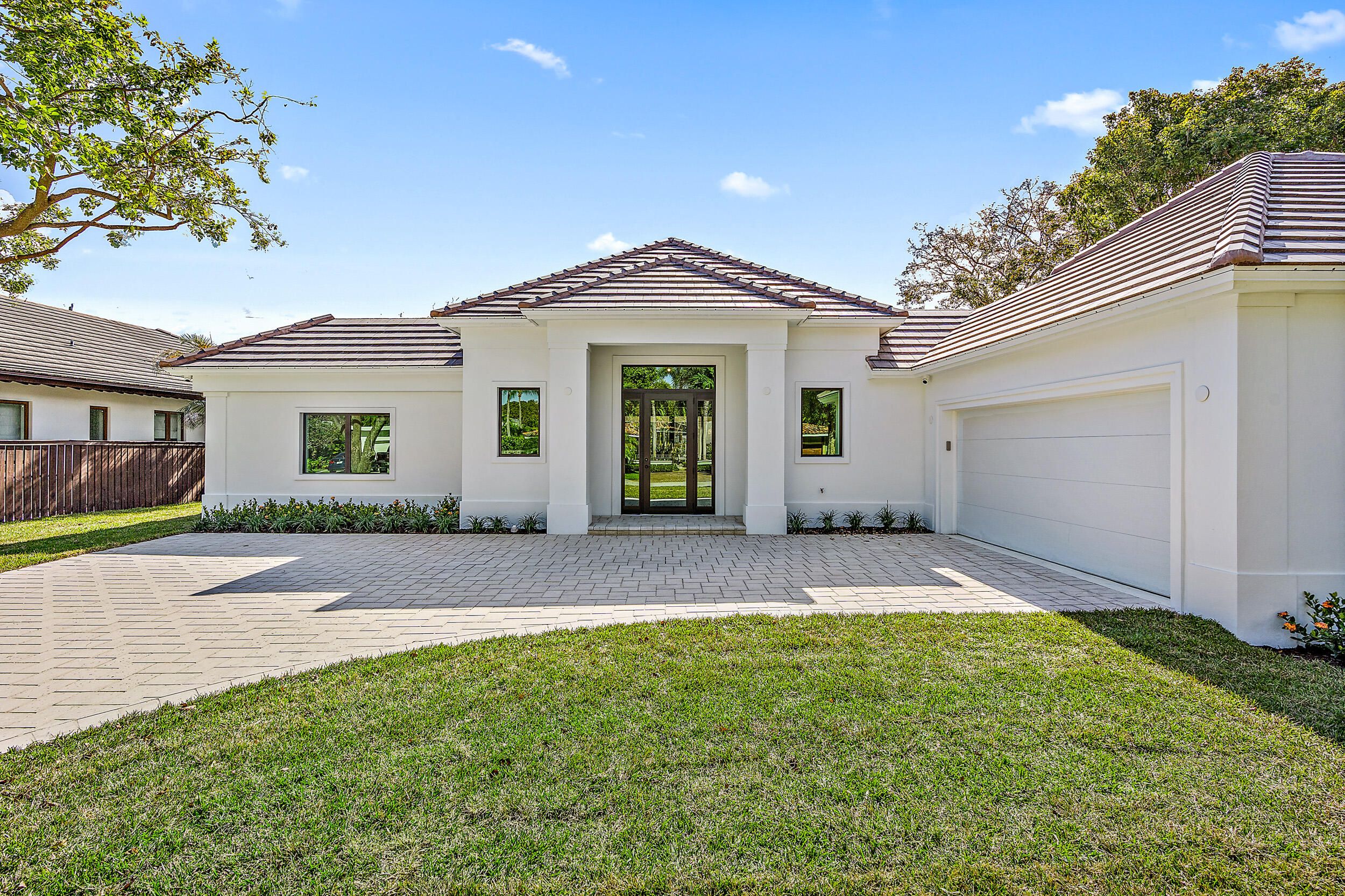 250 Miramar Way