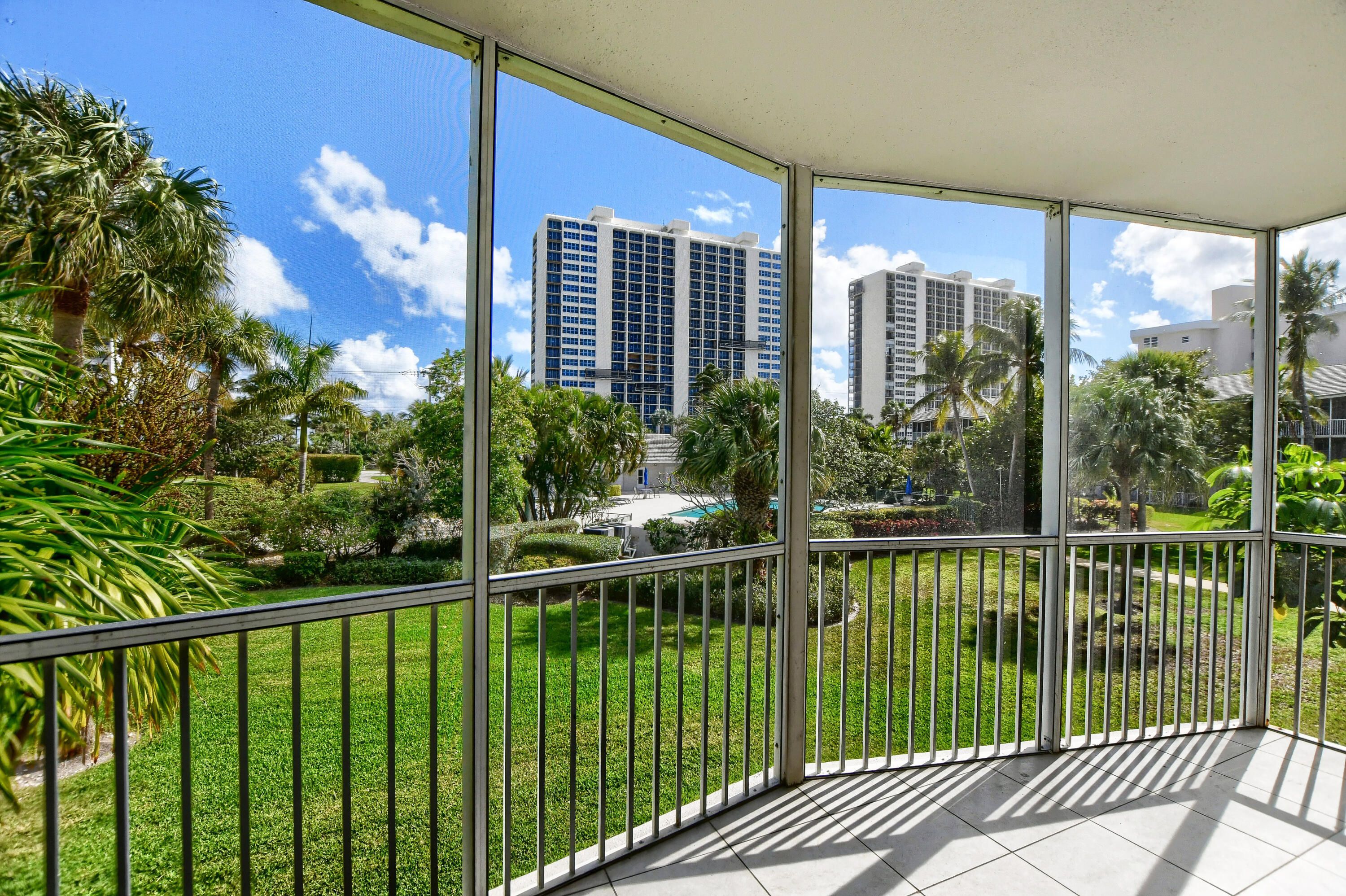 2730 Banyan Road
