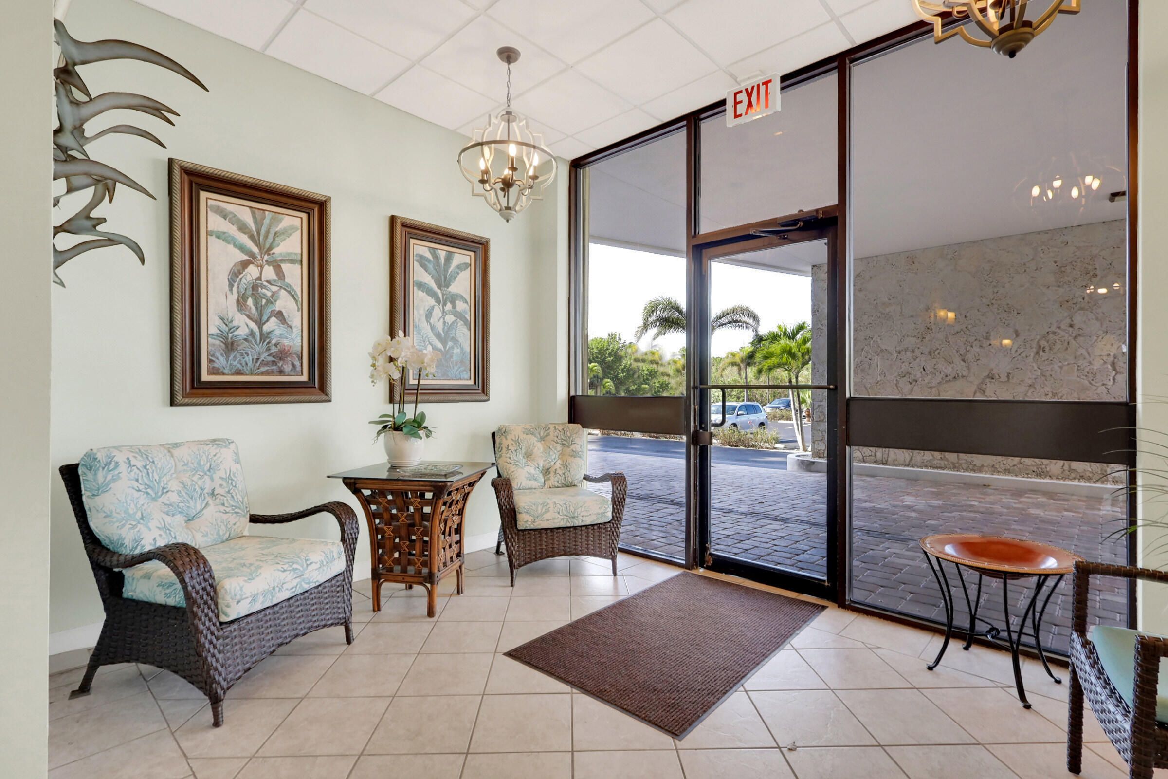 5055 North Highway A1a