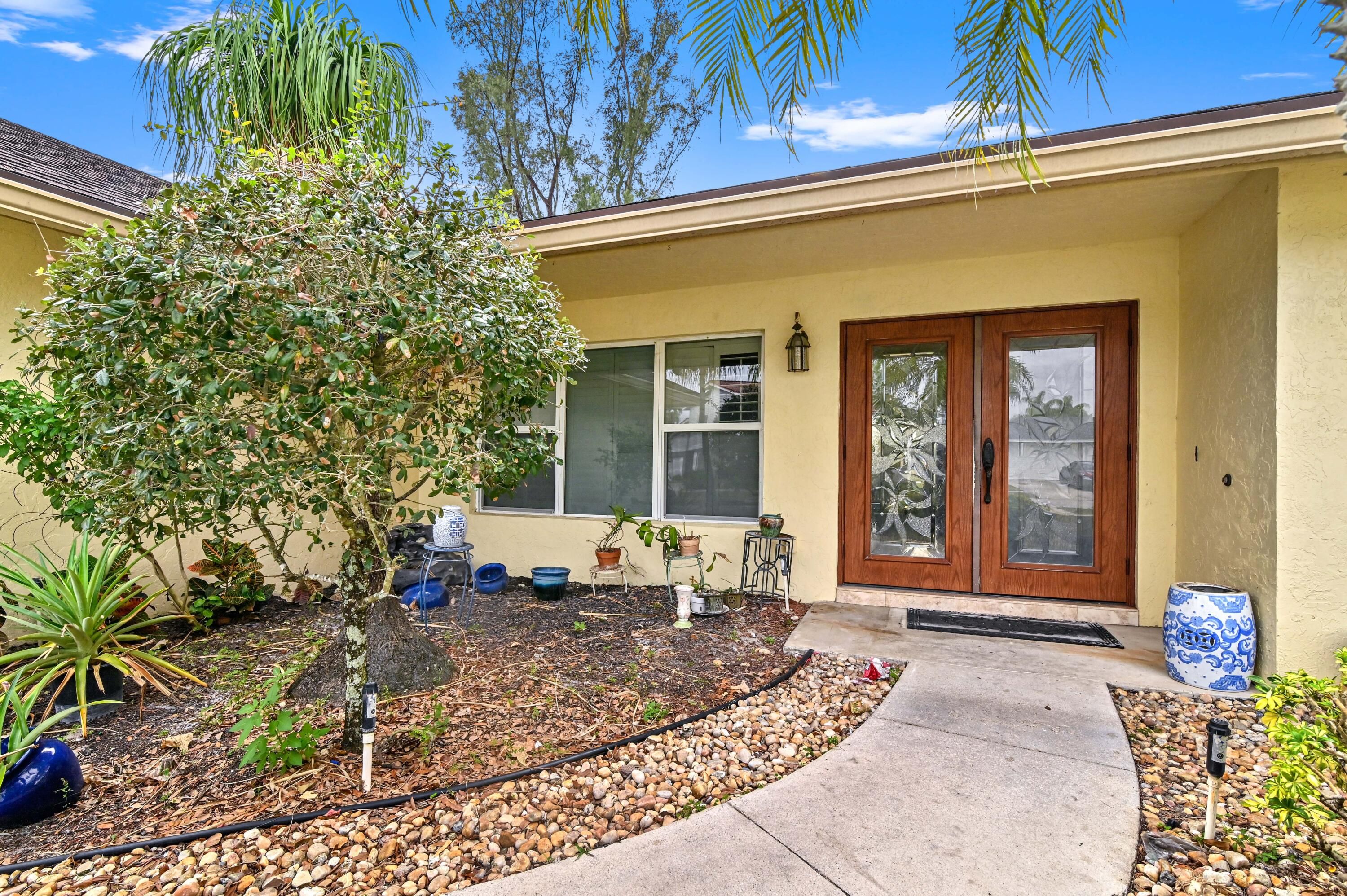 1395 Pine Valley Drive