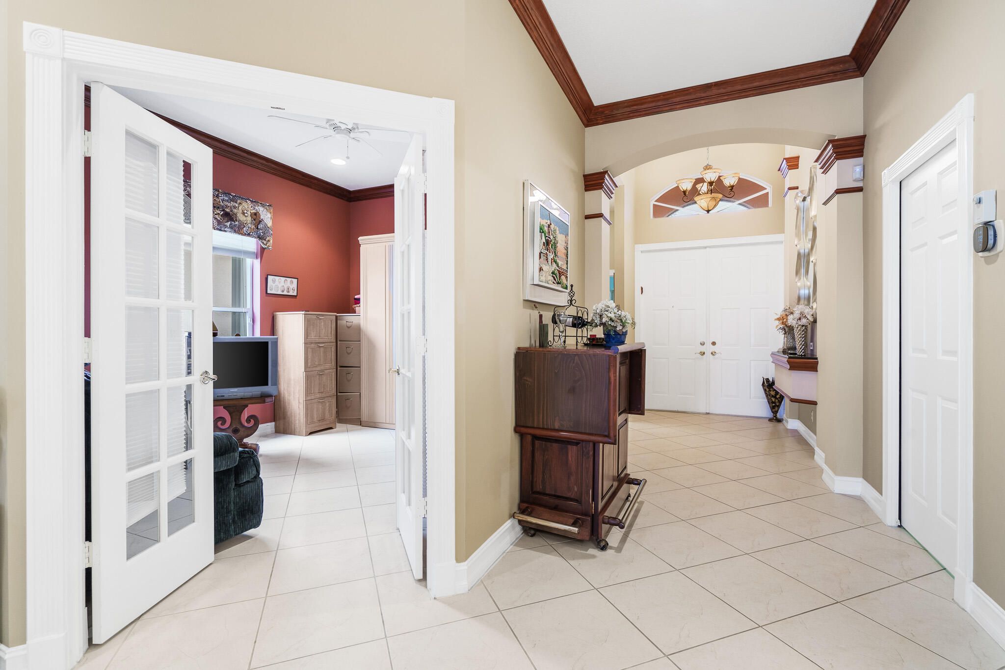 5146 Glenville Drive