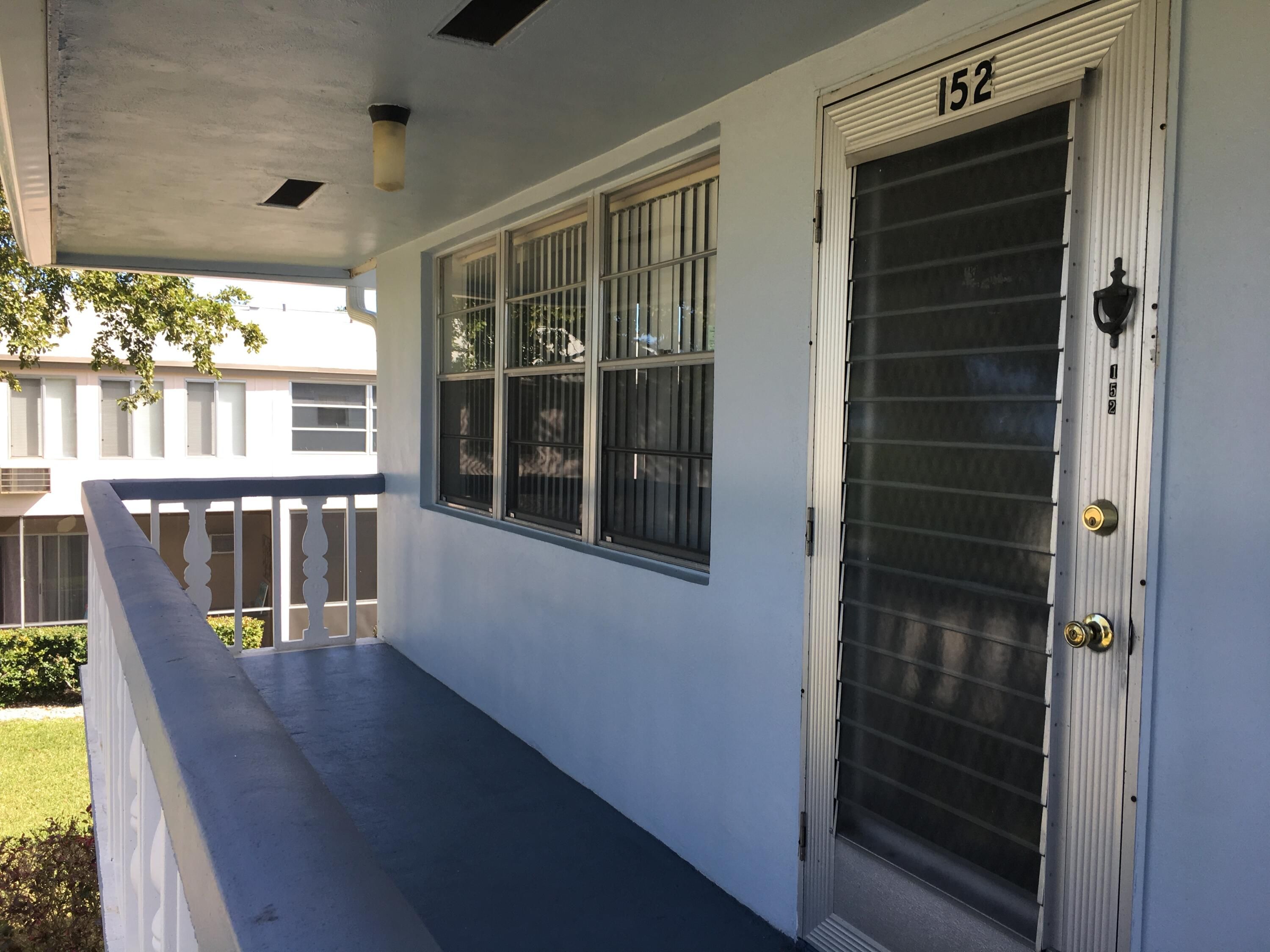 152 Canterbury F
