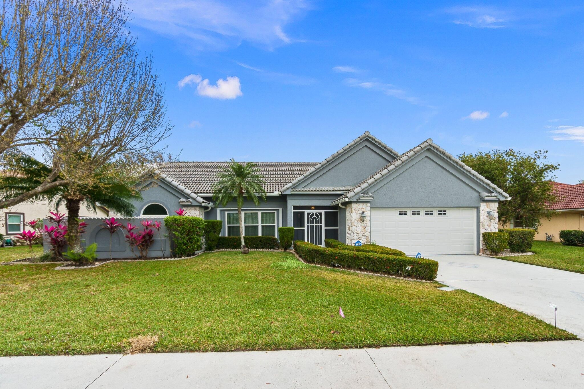 1311 SW Sandalwood Cove