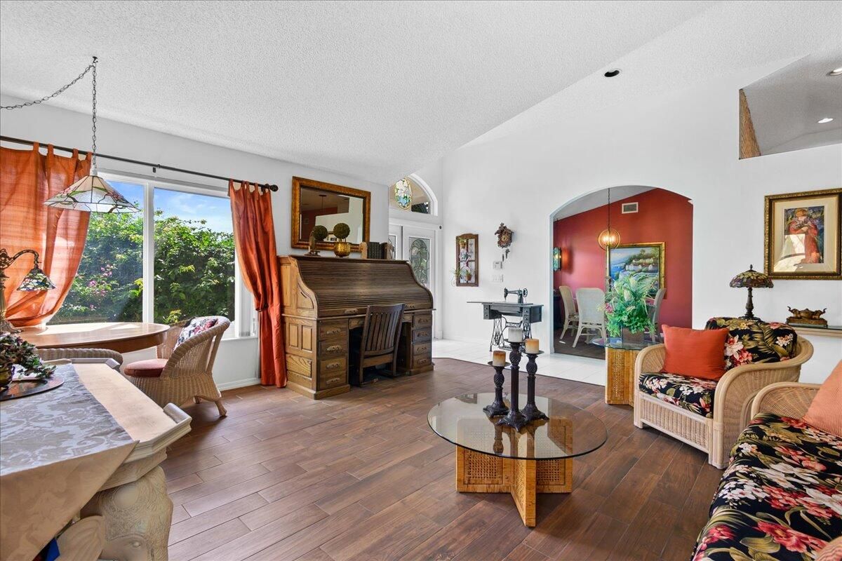 Properties 15571 Cedar Grove Lane