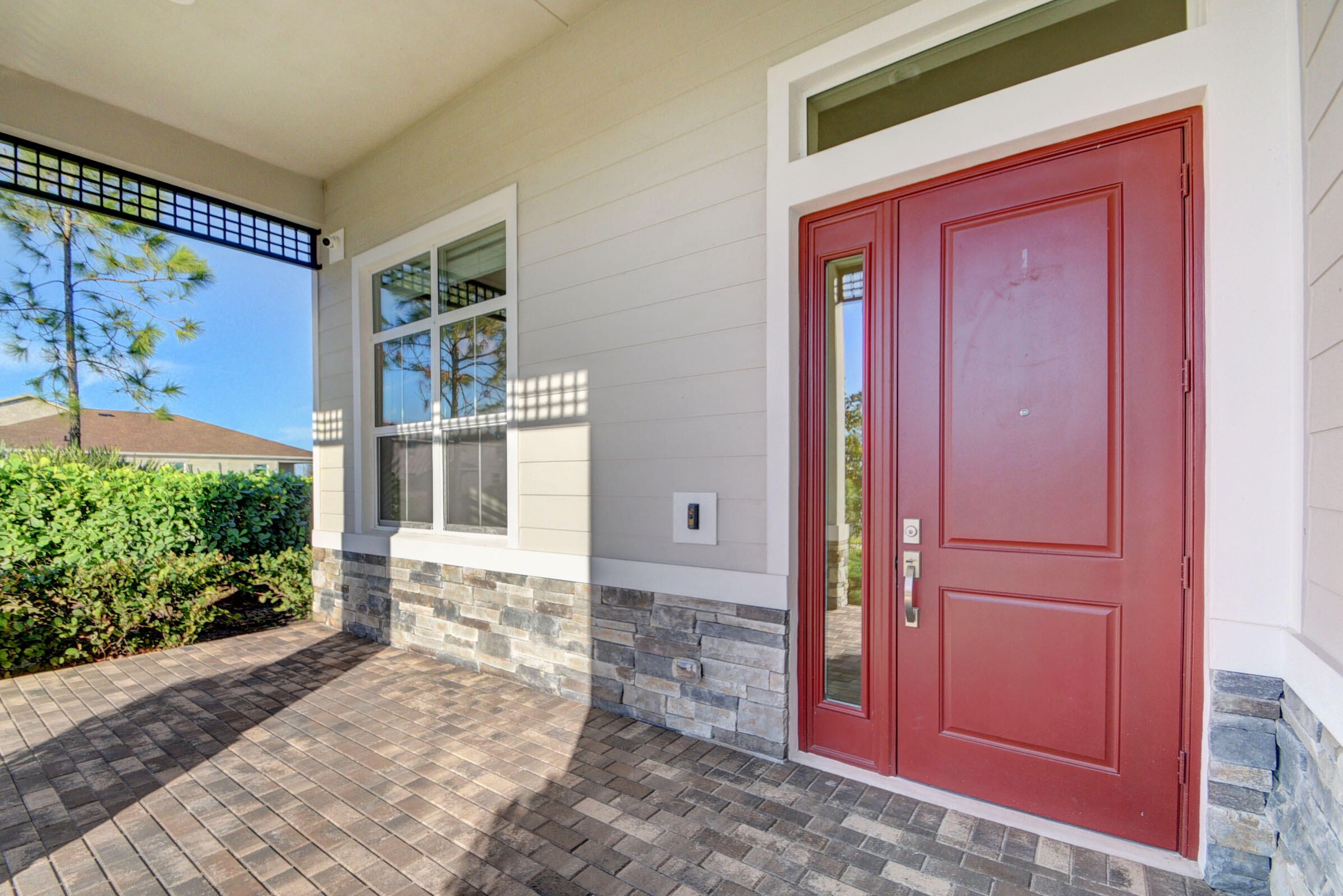 Properties 1022 Castaway Court