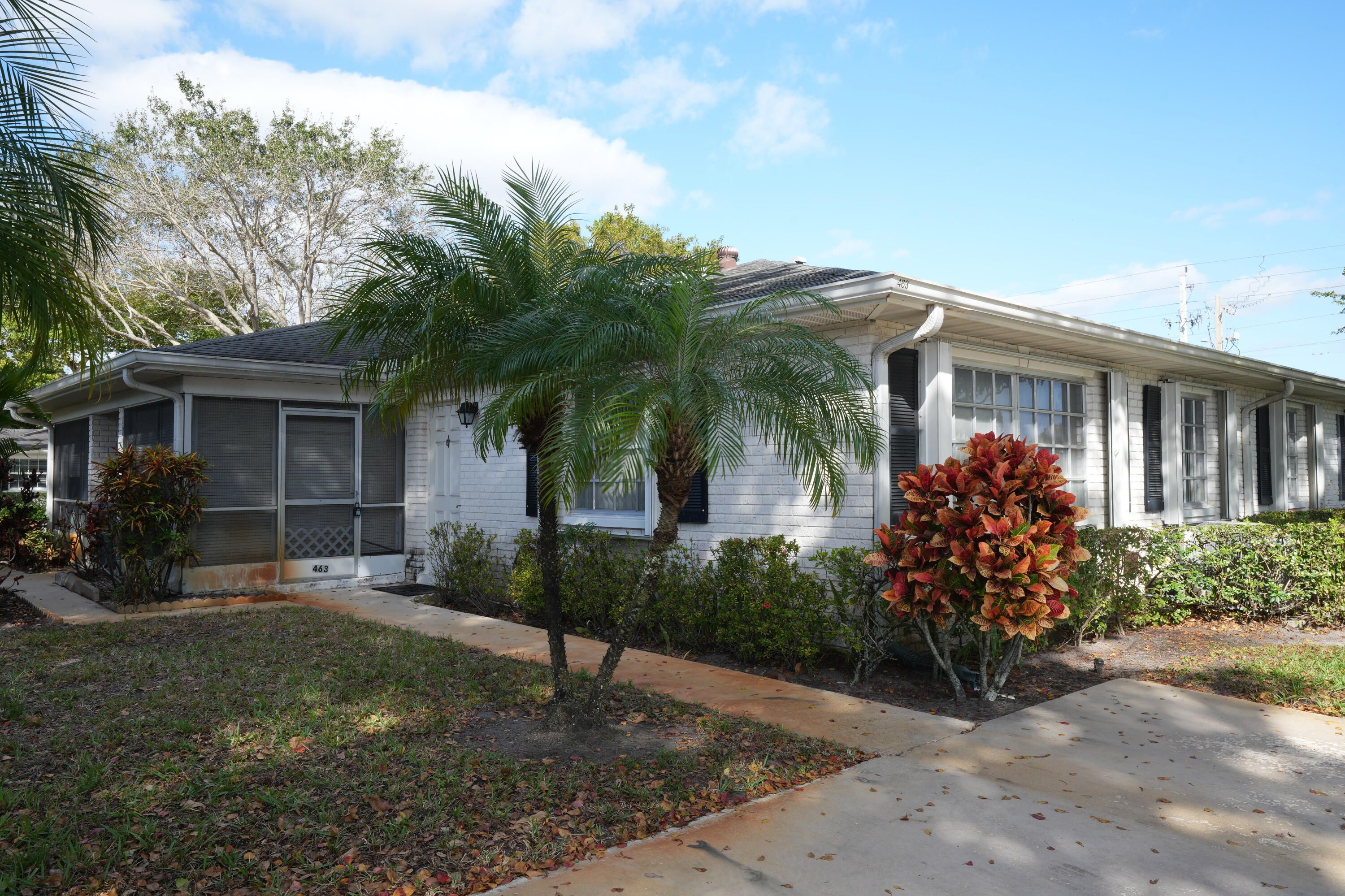 10087 45th S Trail