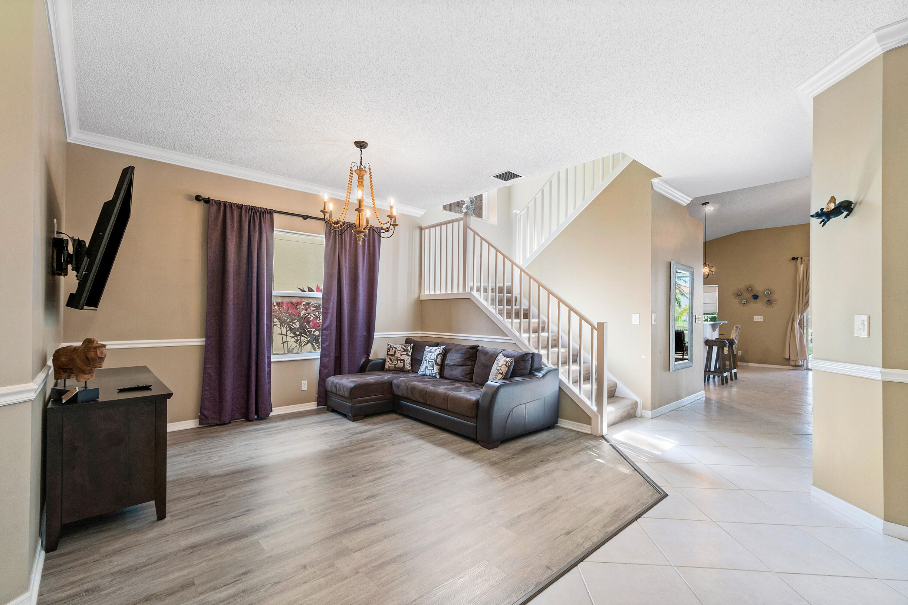 Properties 3554 Old Lighthouse Circle