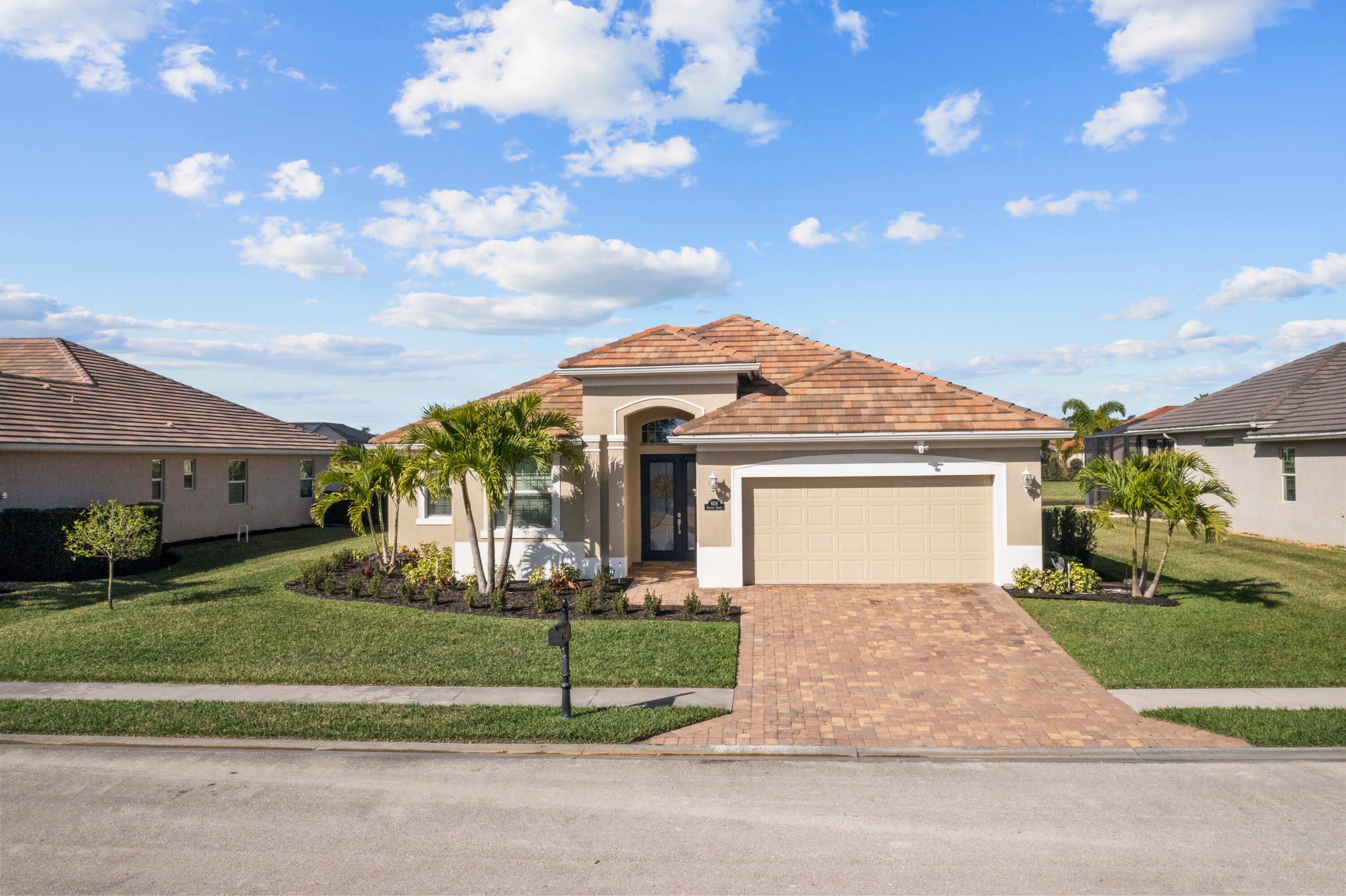 6134 Graysen Square