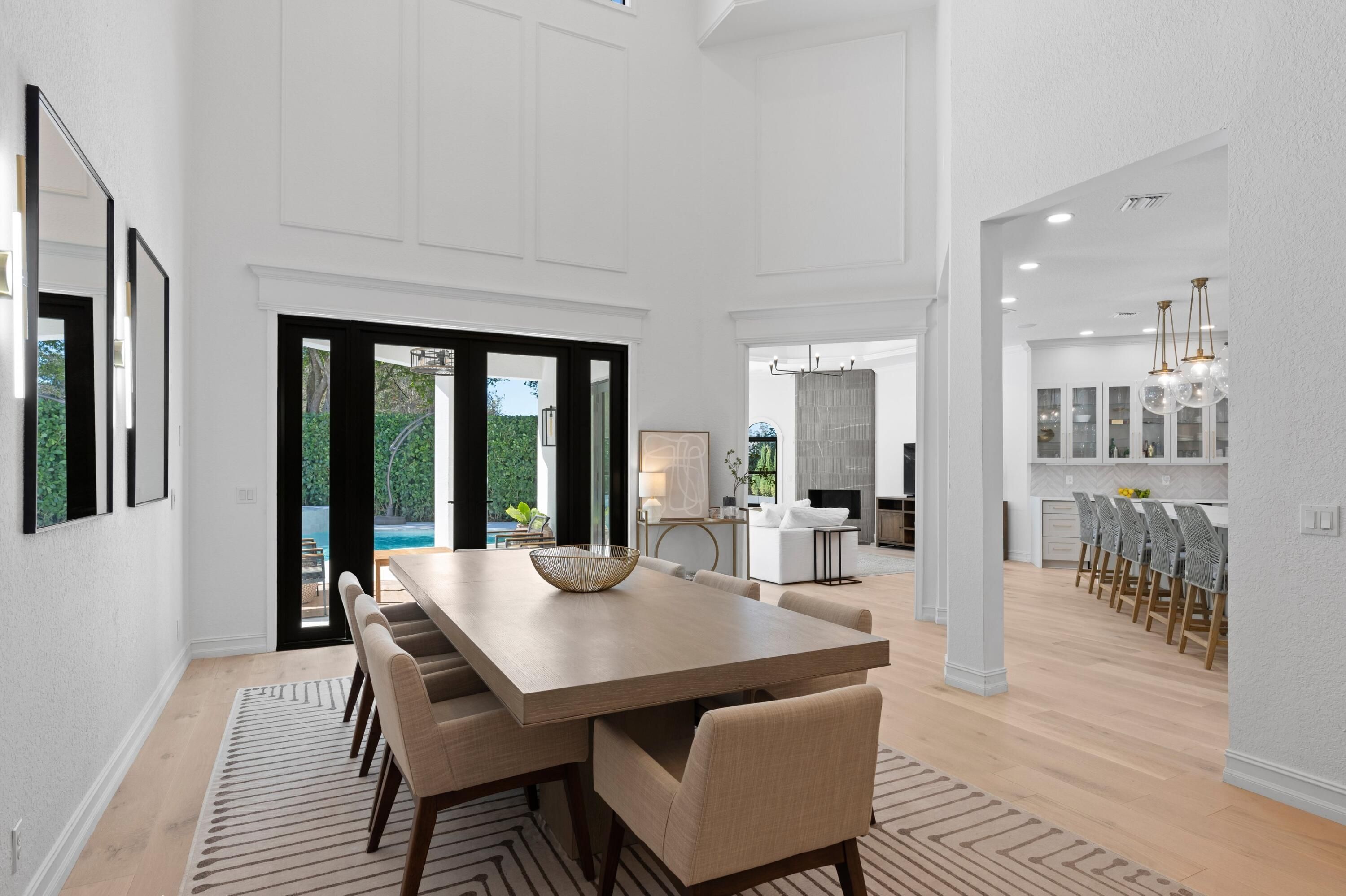 Properties 2683 Players Court