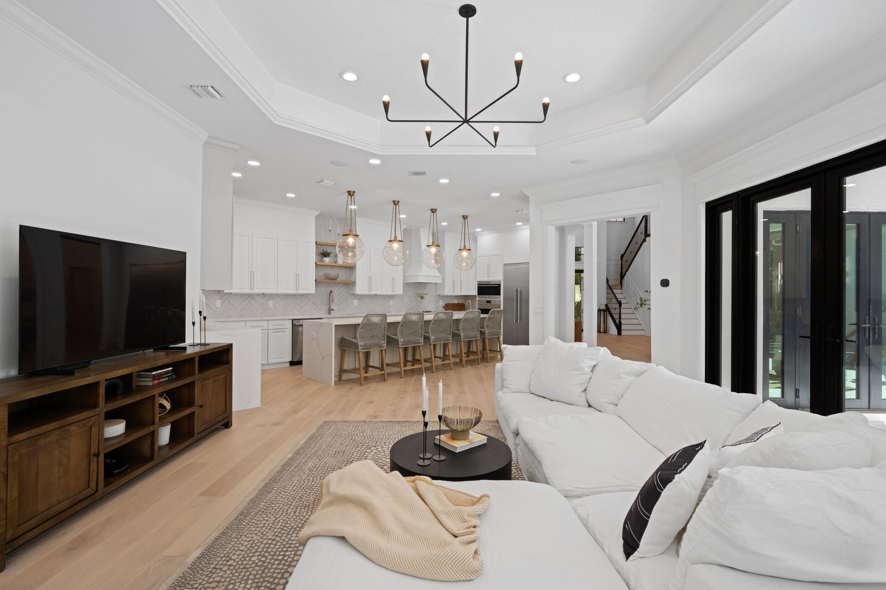 Properties 2683 Players Court