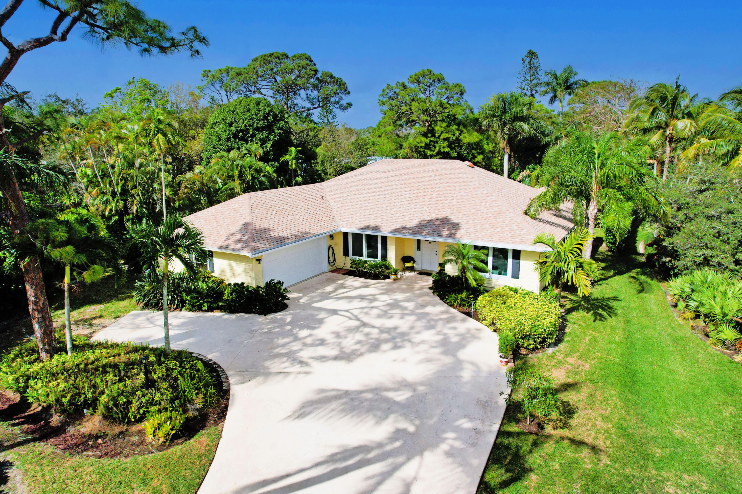 18907 N Golden Hawk Trail
