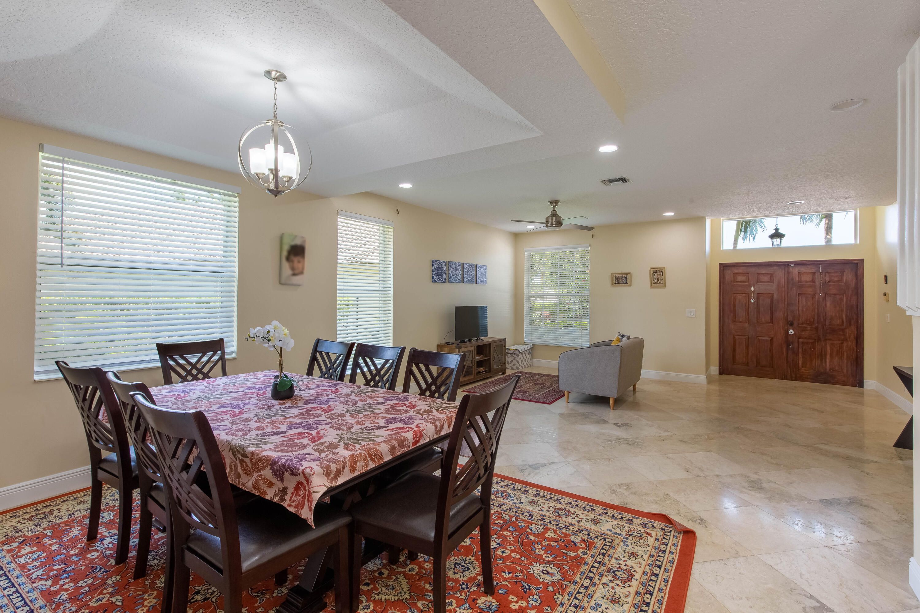 Properties 11075 Narragansett Bay Court