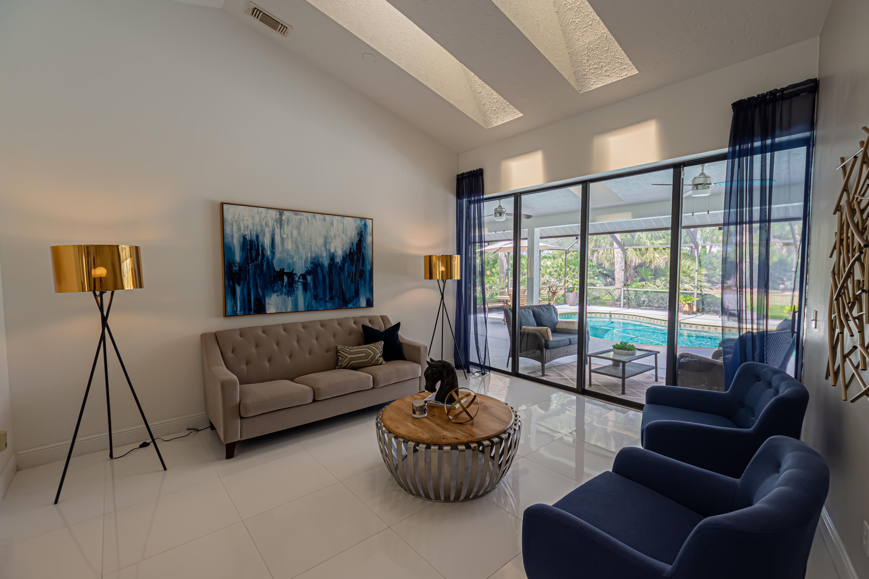 1409 SW Osprey Cove