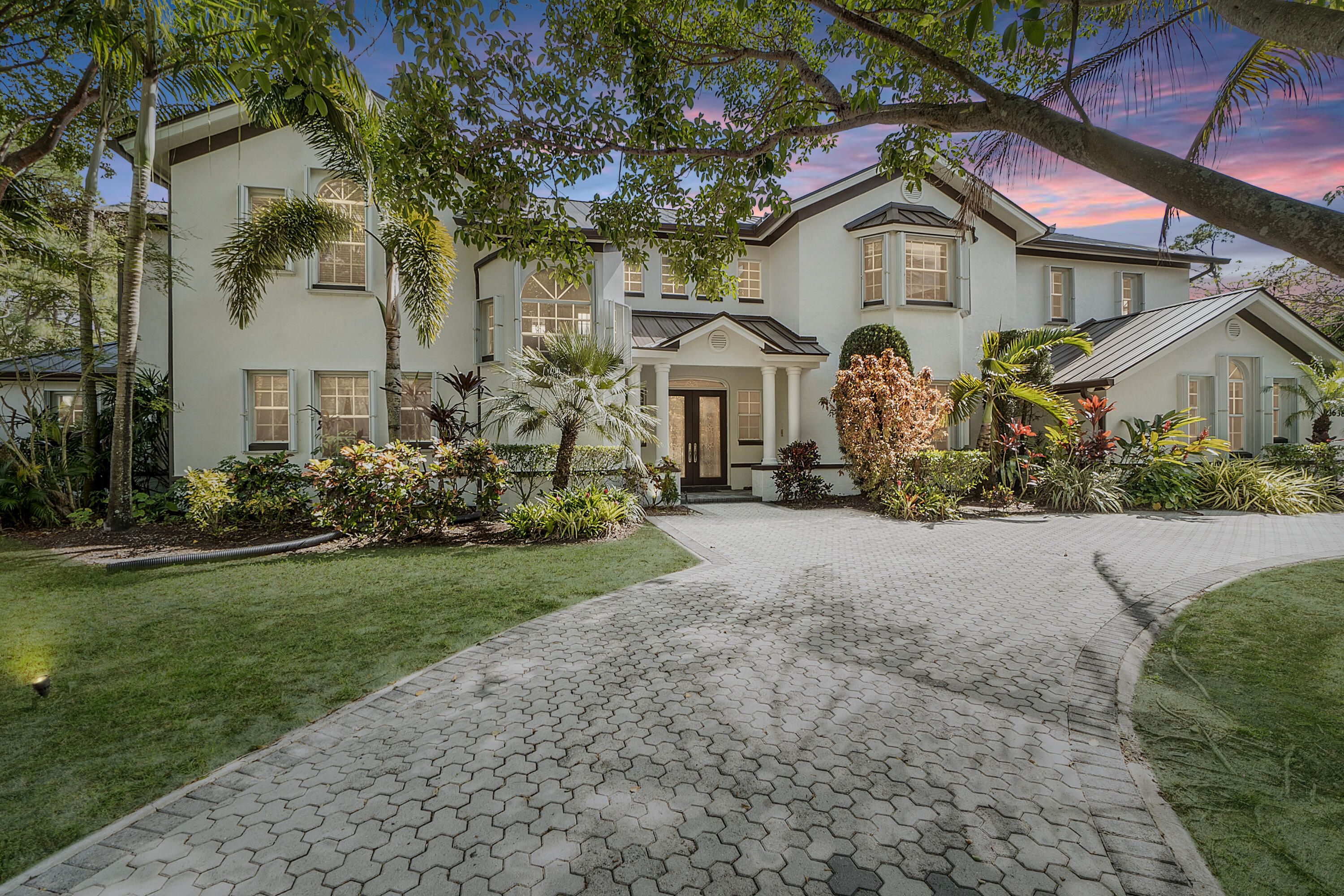 Properties 13638 Greentree Trail