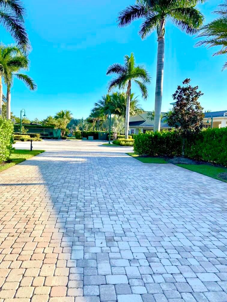 11075 W Indiantown Road