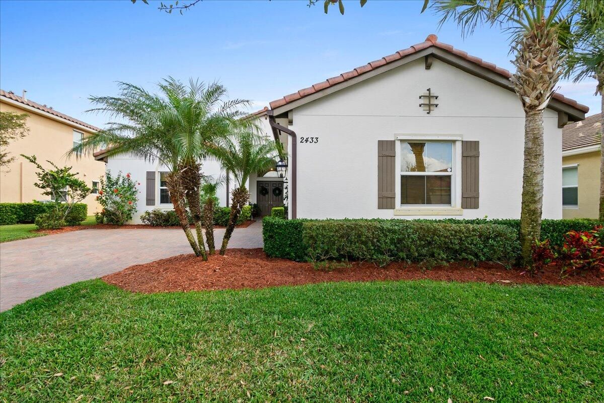 2433 Bellarosa Circle