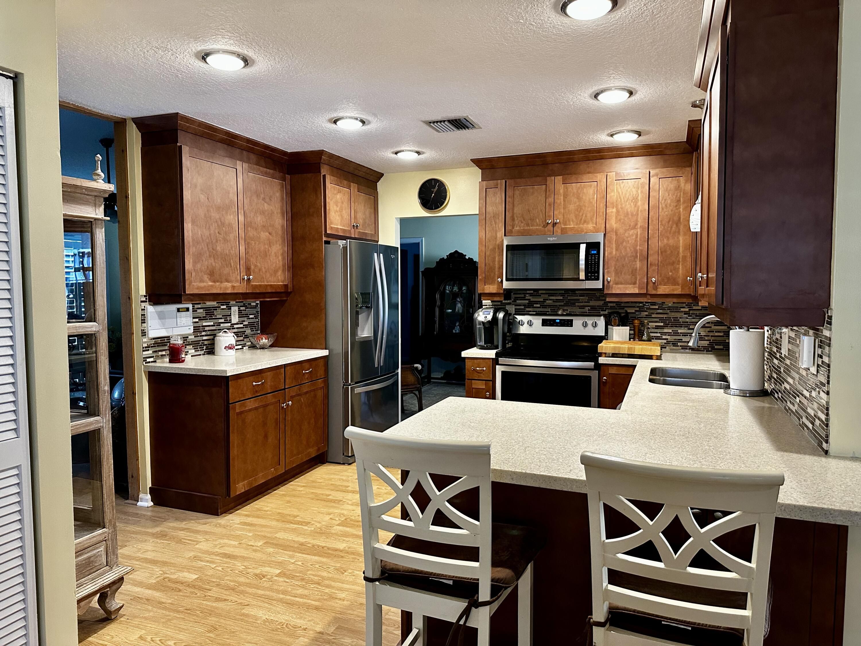 Properties 14353 Stirrup Lane