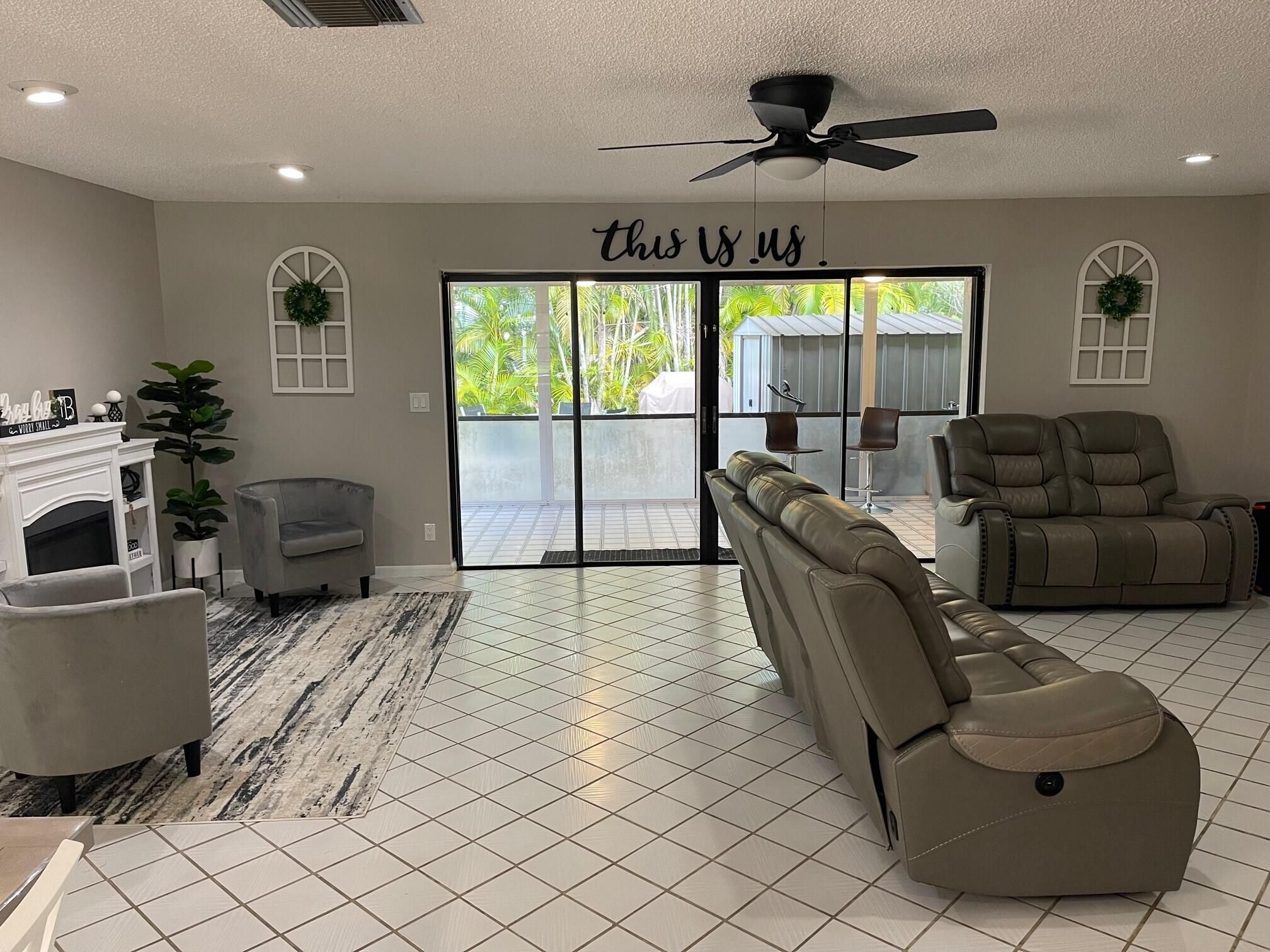 Properties 11896 Suellen Circle