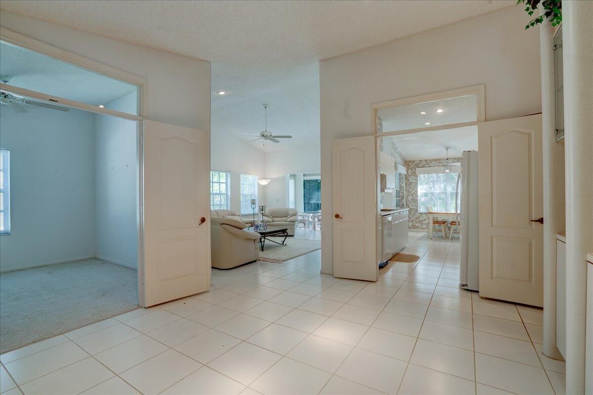 Properties 10148 Andover Coach Circle