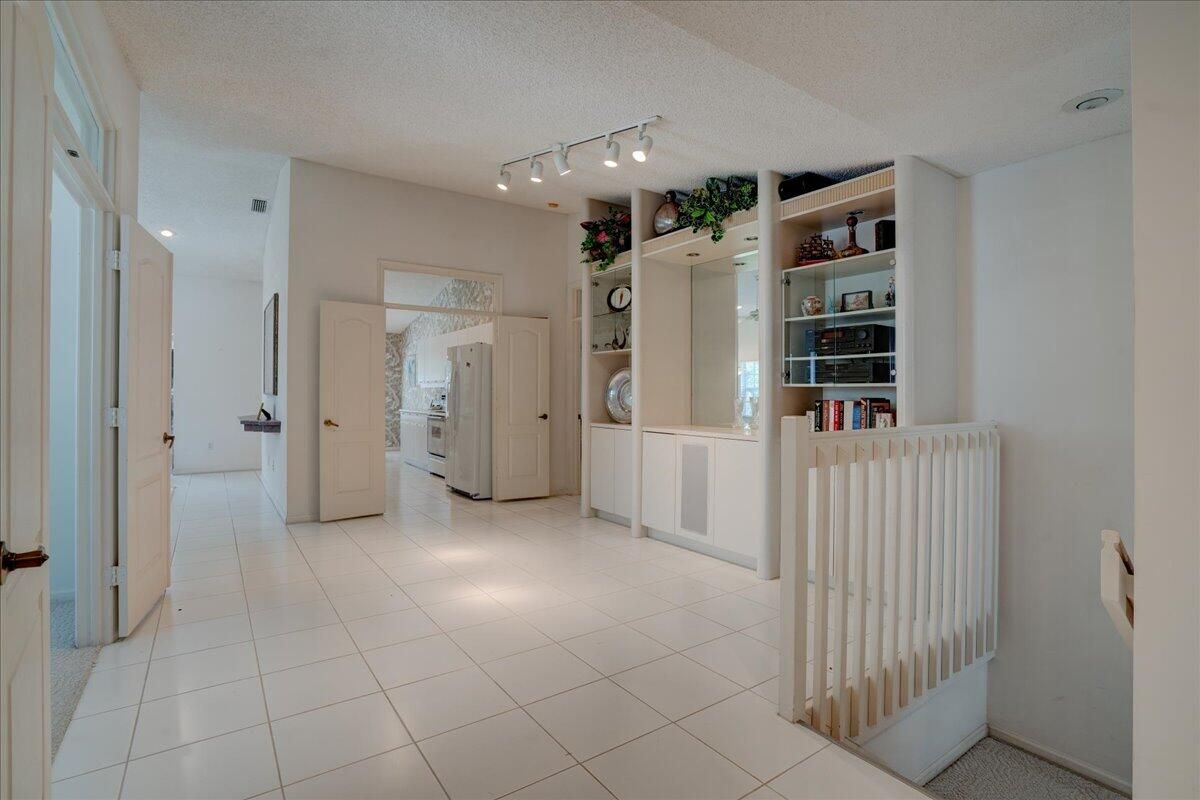 Properties 10148 Andover Coach Circle