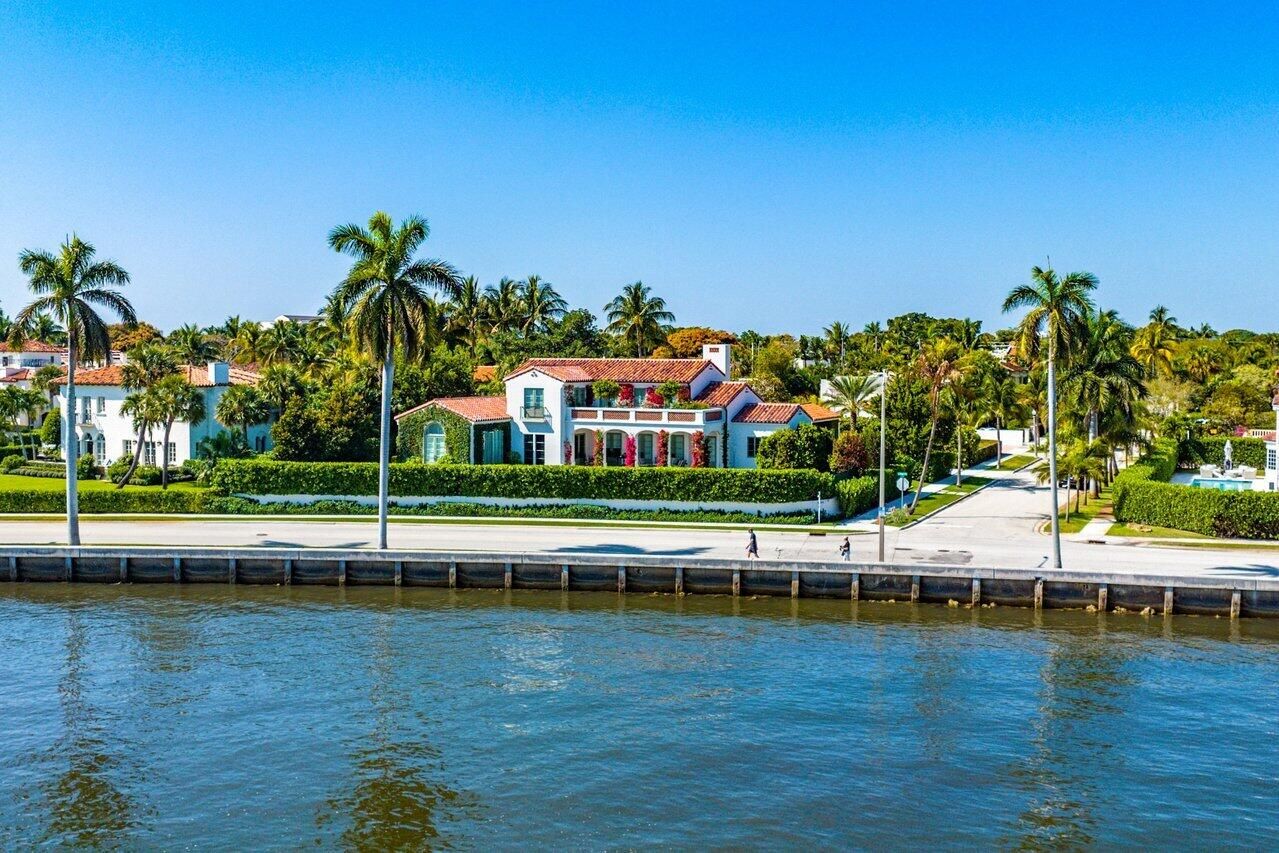 2305 S Flagler Drive